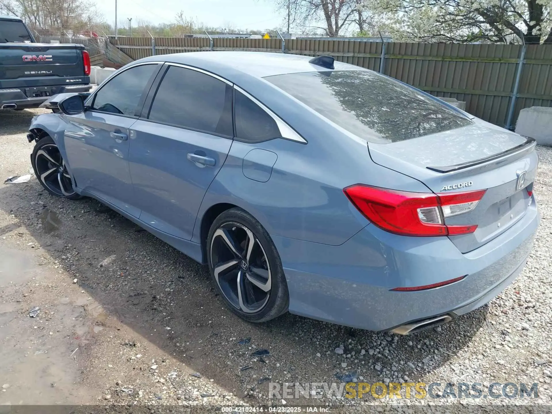 3 Photograph of a damaged car 1HGCV1F31MA102124 HONDA ACCORD 2021