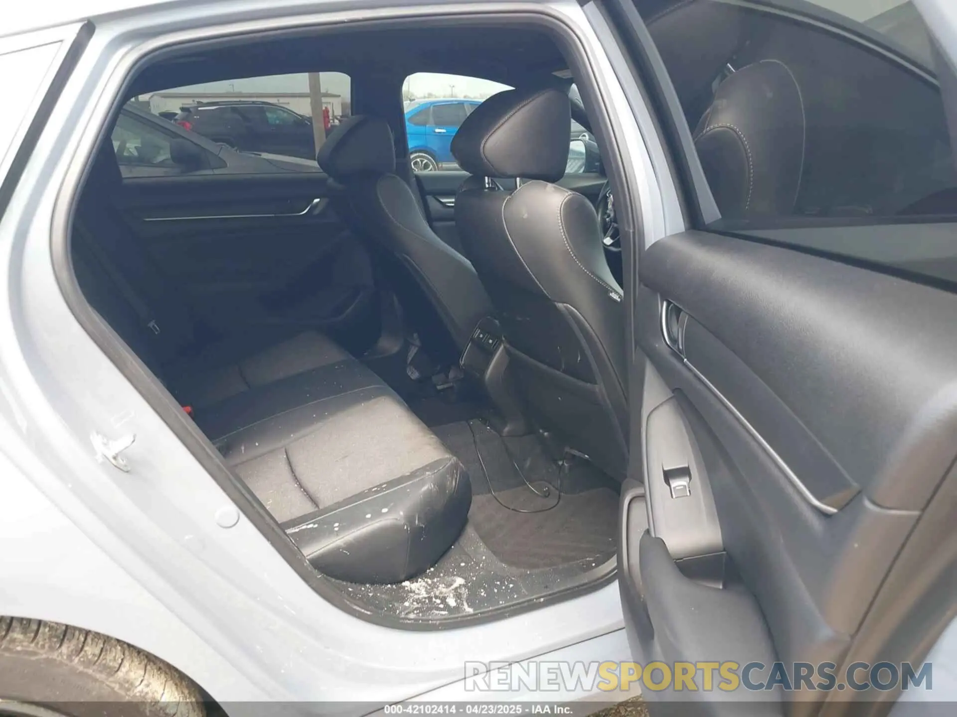 8 Photograph of a damaged car 1HGCV1F31MA102124 HONDA ACCORD 2021