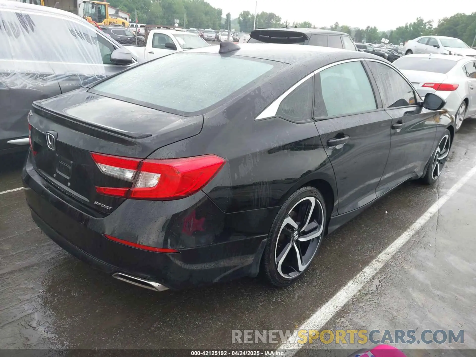4 Photograph of a damaged car 1HGCV1F32MA002470 HONDA ACCORD 2021