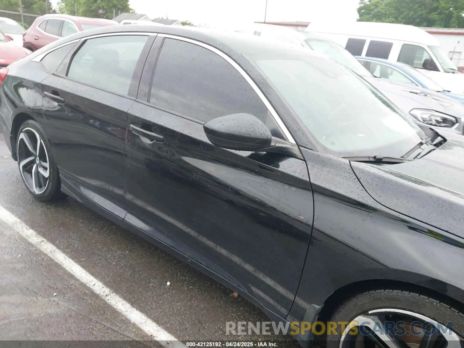 6 Photograph of a damaged car 1HGCV1F32MA002470 HONDA ACCORD 2021