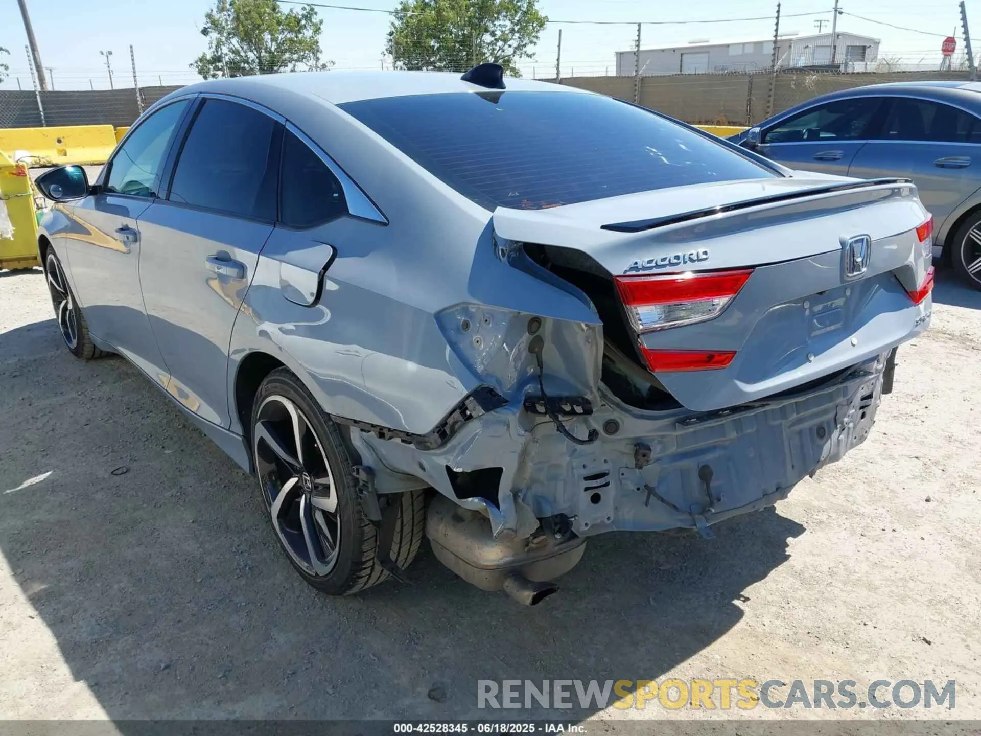 3 Photograph of a damaged car 1HGCV1F32MA040846 HONDA ACCORD 2021