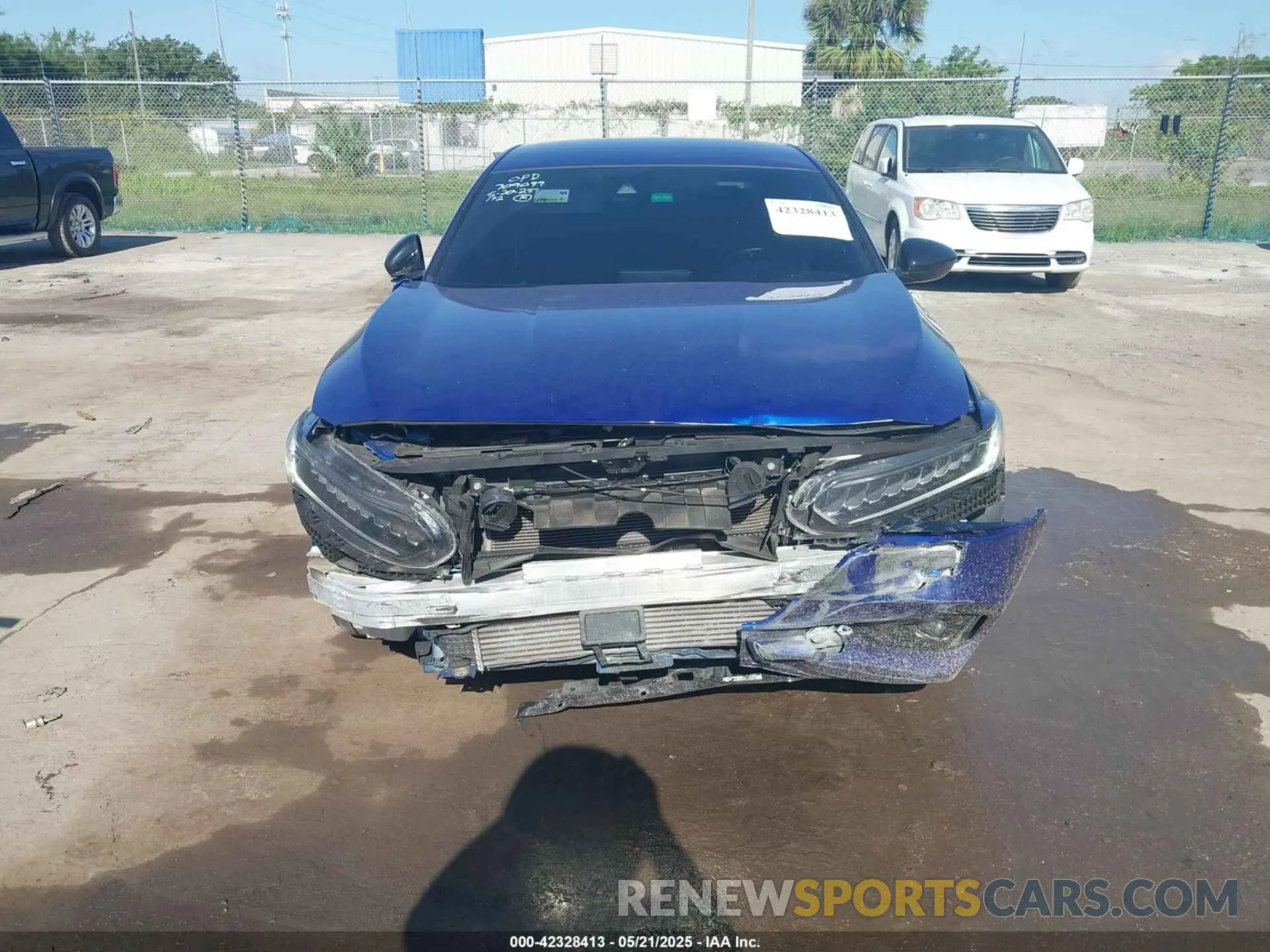 6 Photograph of a damaged car 1HGCV1F32MA051295 HONDA ACCORD 2021