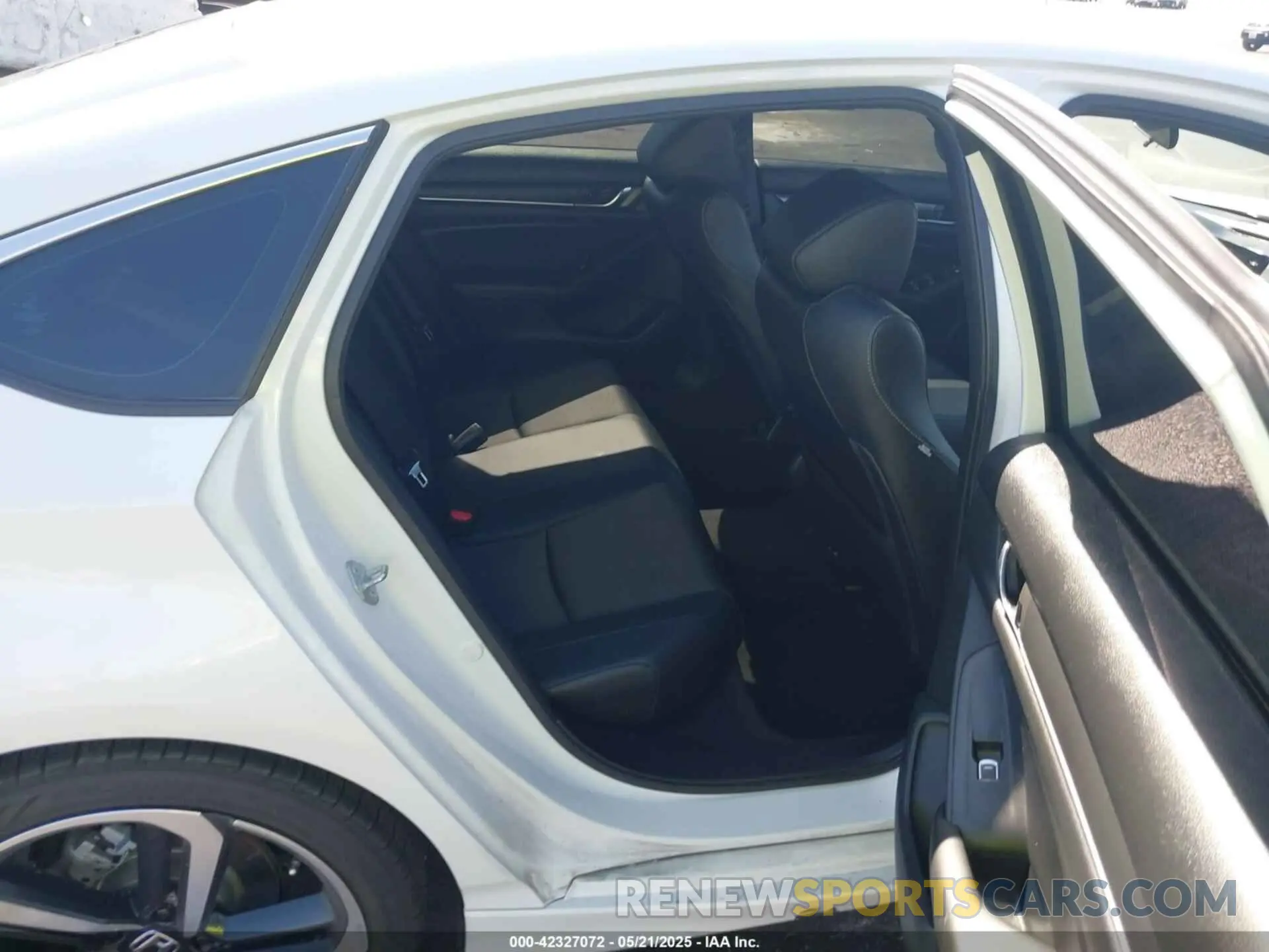 8 Photograph of a damaged car 1HGCV1F32MA055802 HONDA ACCORD 2021
