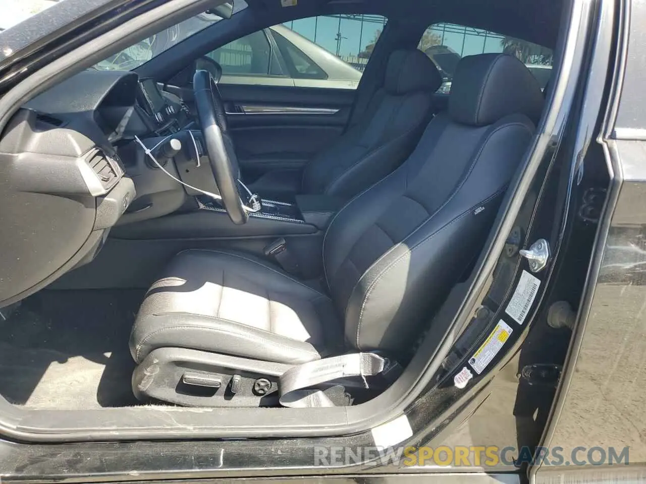 7 Photograph of a damaged car 1HGCV1F32MA063818 HONDA ACCORD 2021