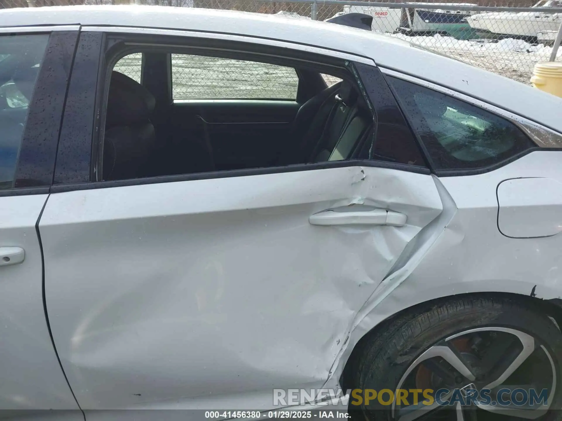 6 Photograph of a damaged car 1HGCV1F32MA065312 HONDA ACCORD 2021
