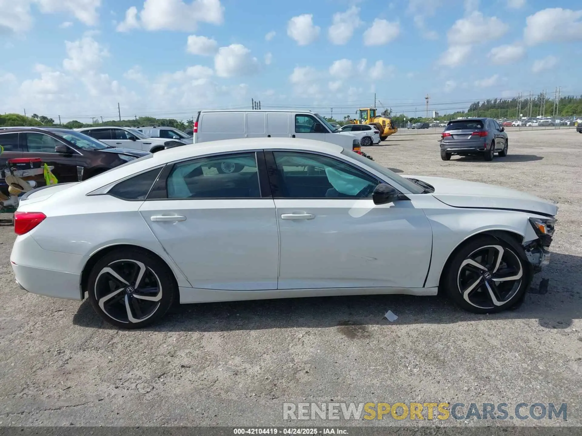 14 Photograph of a damaged car 1HGCV1F32MA072289 HONDA ACCORD 2021