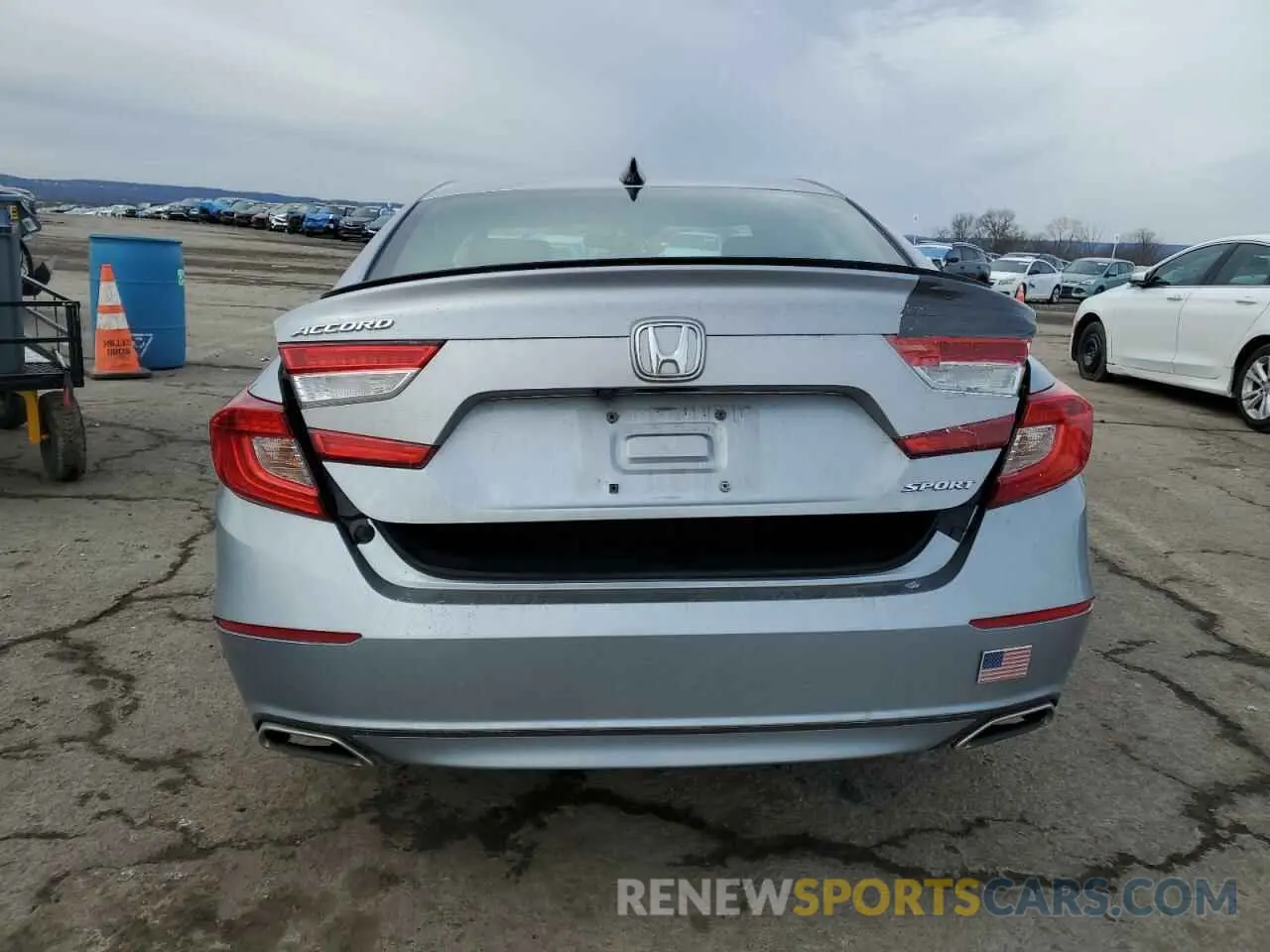 6 Photograph of a damaged car 1HGCV1F32MA087438 HONDA ACCORD 2021