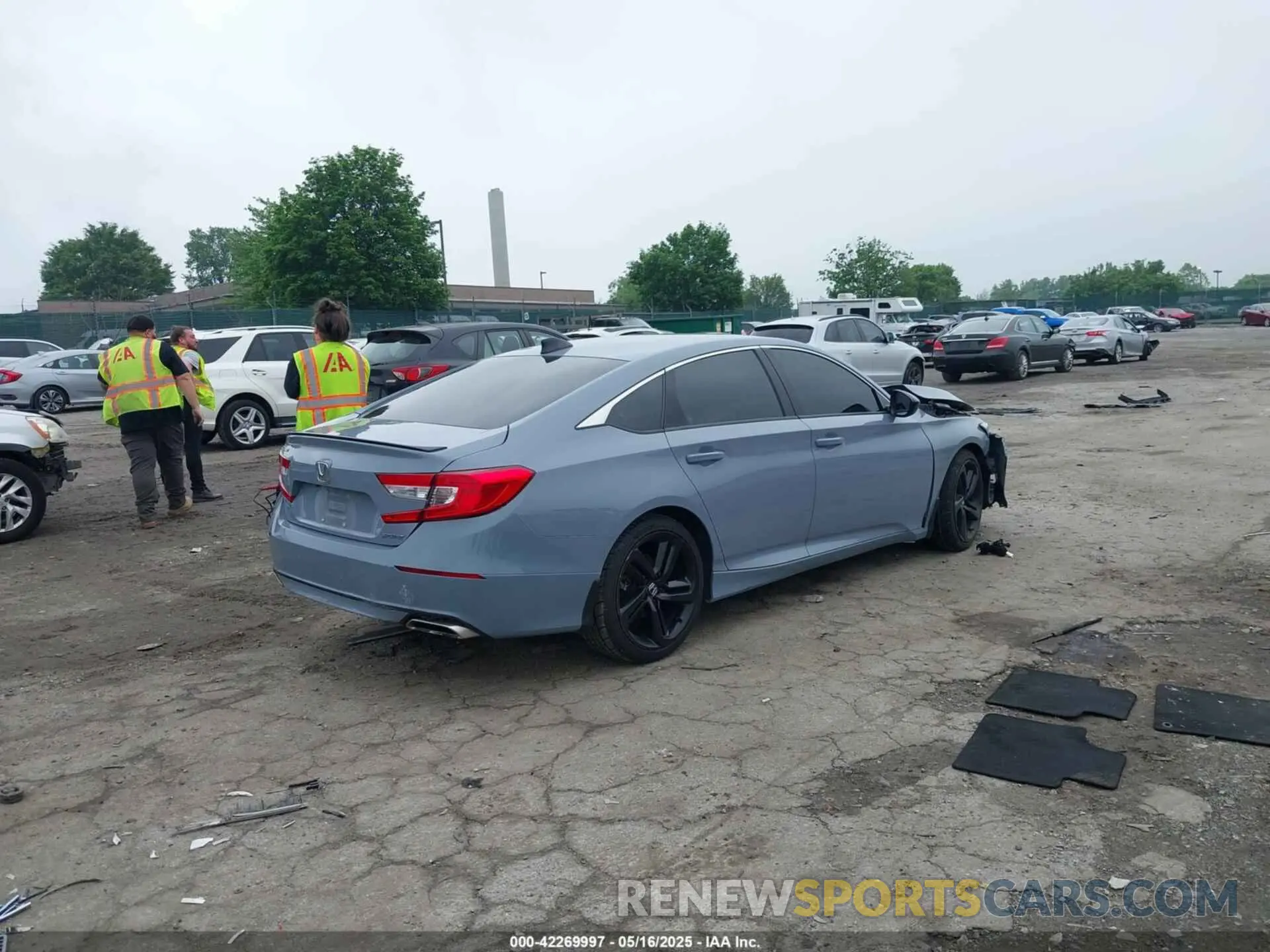 4 Photograph of a damaged car 1HGCV1F32MA100205 HONDA ACCORD 2021