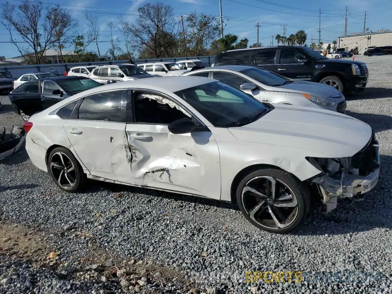 4 Photograph of a damaged car 1HGCV1F32MA105243 HONDA ACCORD 2021