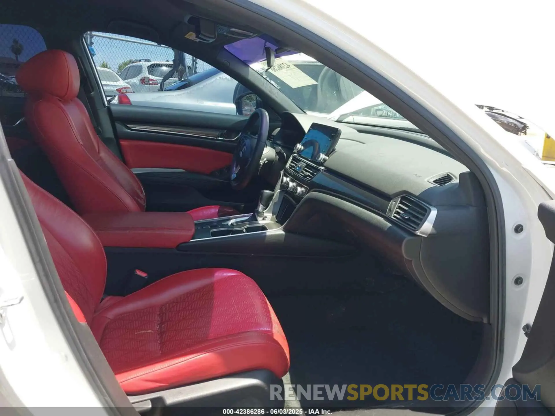 5 Photograph of a damaged car 1HGCV1F33MA047000 HONDA ACCORD 2021