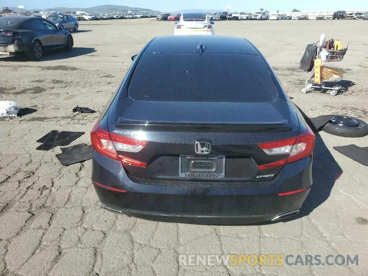 6 Photograph of a damaged car 1HGCV1F33MA070972 HONDA ACCORD 2021