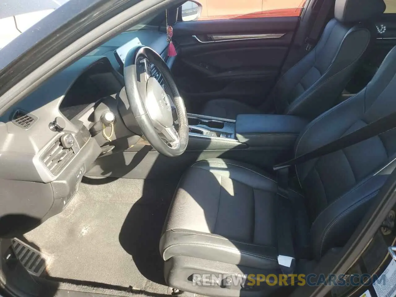 7 Photograph of a damaged car 1HGCV1F33MA070972 HONDA ACCORD 2021