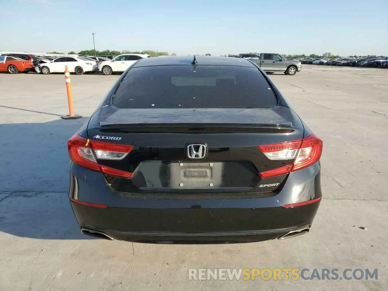 6 Photograph of a damaged car 1HGCV1F33MA078862 HONDA ACCORD 2021