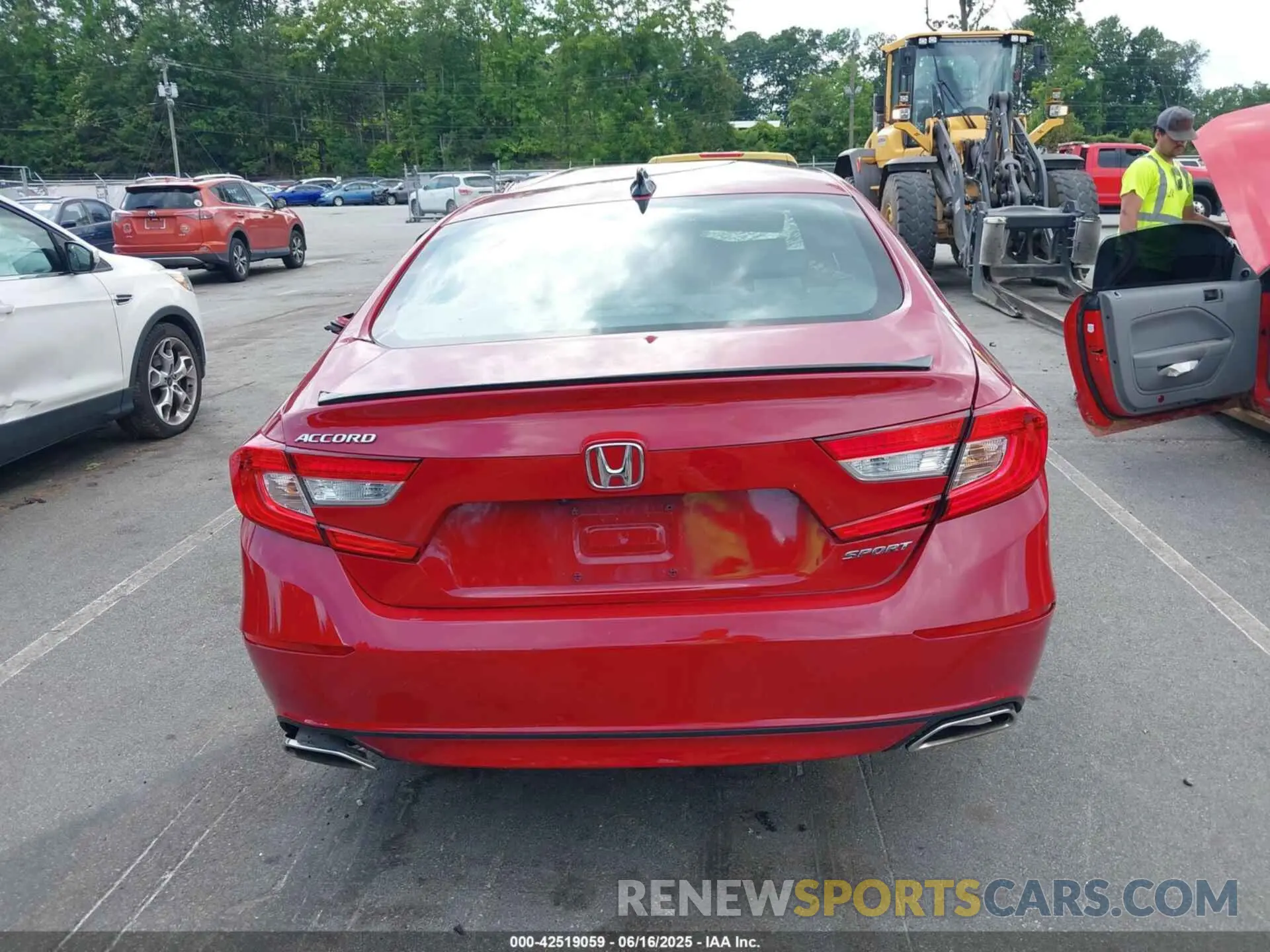 15 Photograph of a damaged car 1HGCV1F33MA082345 HONDA ACCORD 2021