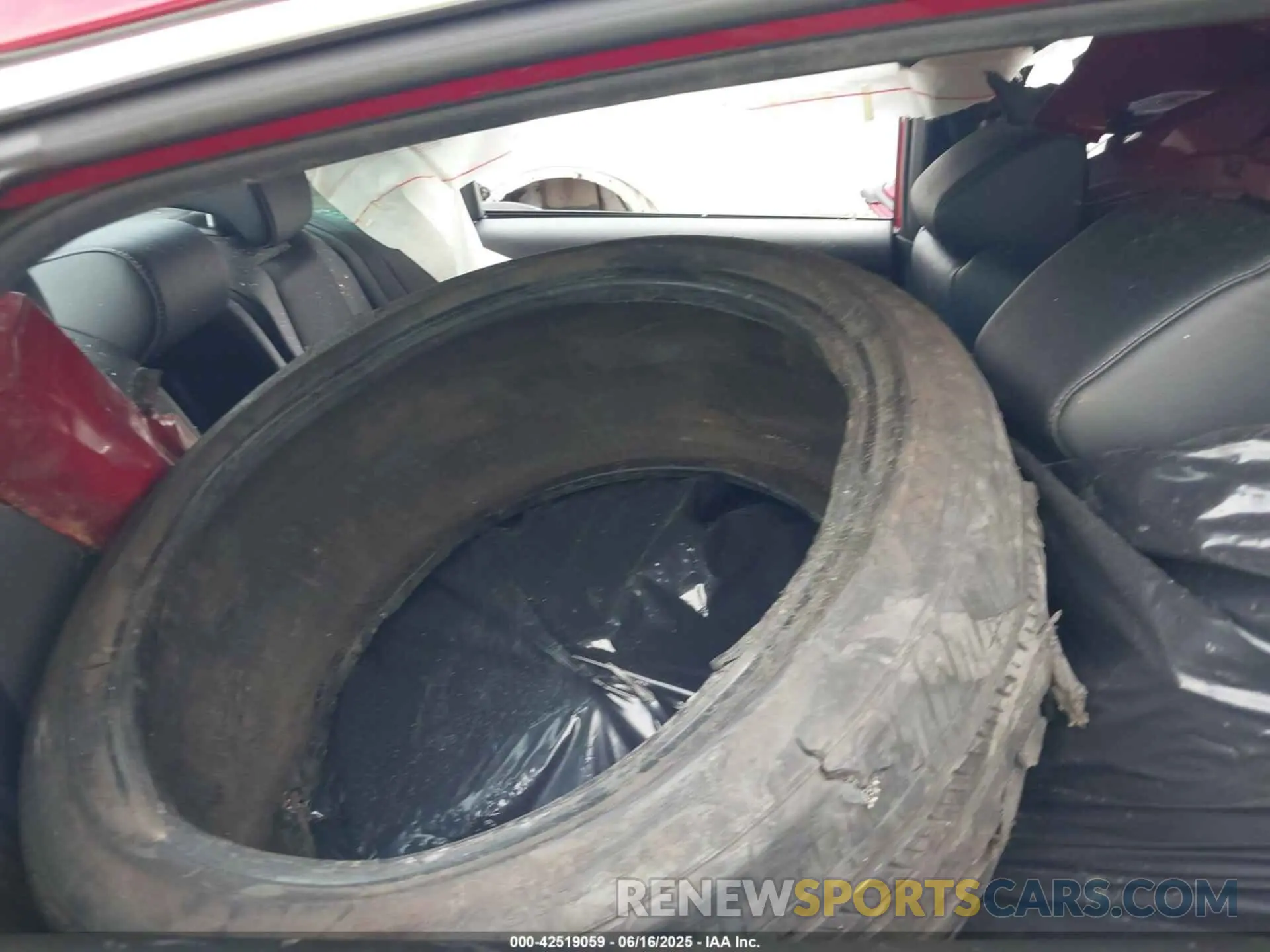 8 Photograph of a damaged car 1HGCV1F33MA082345 HONDA ACCORD 2021
