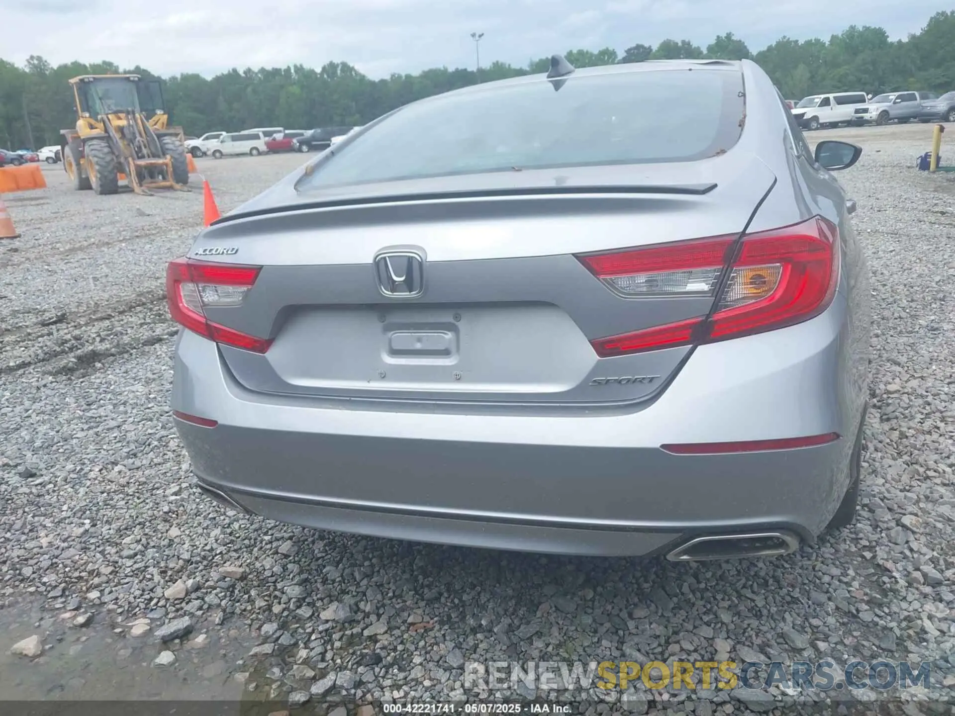 15 Photograph of a damaged car 1HGCV1F33MA098349 HONDA ACCORD 2021