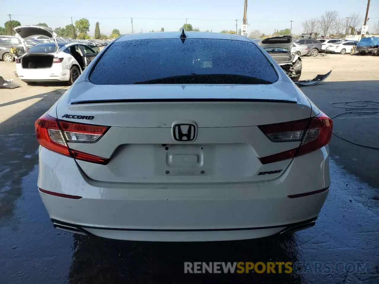 6 Photograph of a damaged car 1HGCV1F34MA095668 HONDA ACCORD 2021