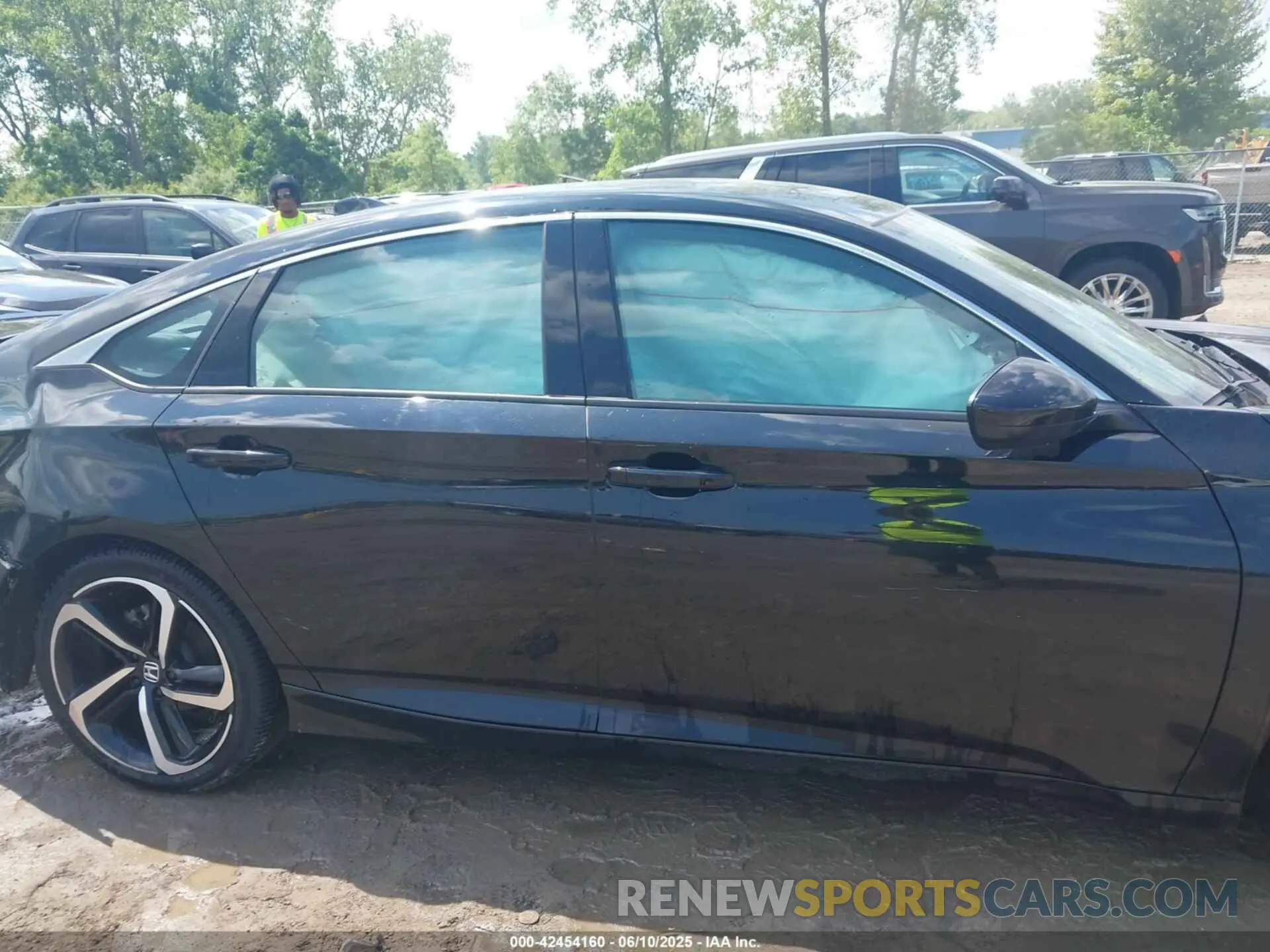 13 Photograph of a damaged car 1HGCV1F34MA098988 HONDA ACCORD 2021