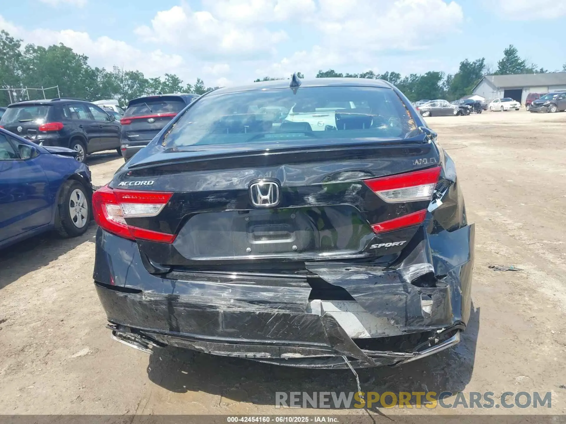 16 Photograph of a damaged car 1HGCV1F34MA098988 HONDA ACCORD 2021