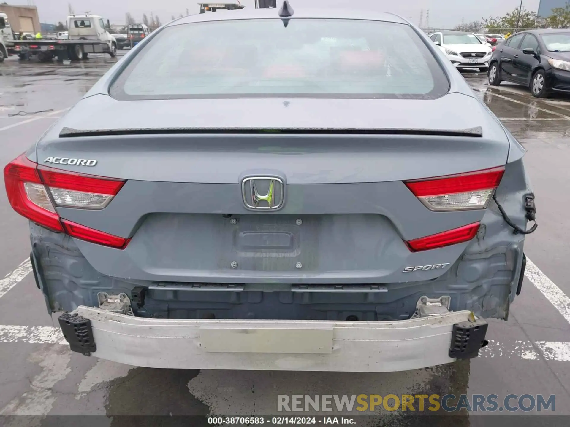 18 Photograph of a damaged car 1HGCV1F34MA100206 HONDA ACCORD 2021