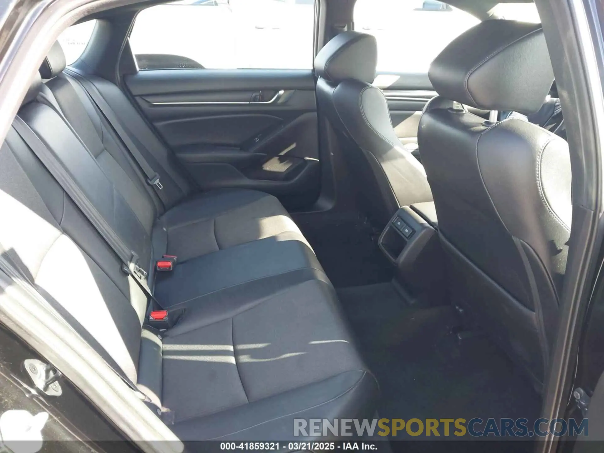 8 Photograph of a damaged car 1HGCV1F34MA102666 HONDA ACCORD 2021