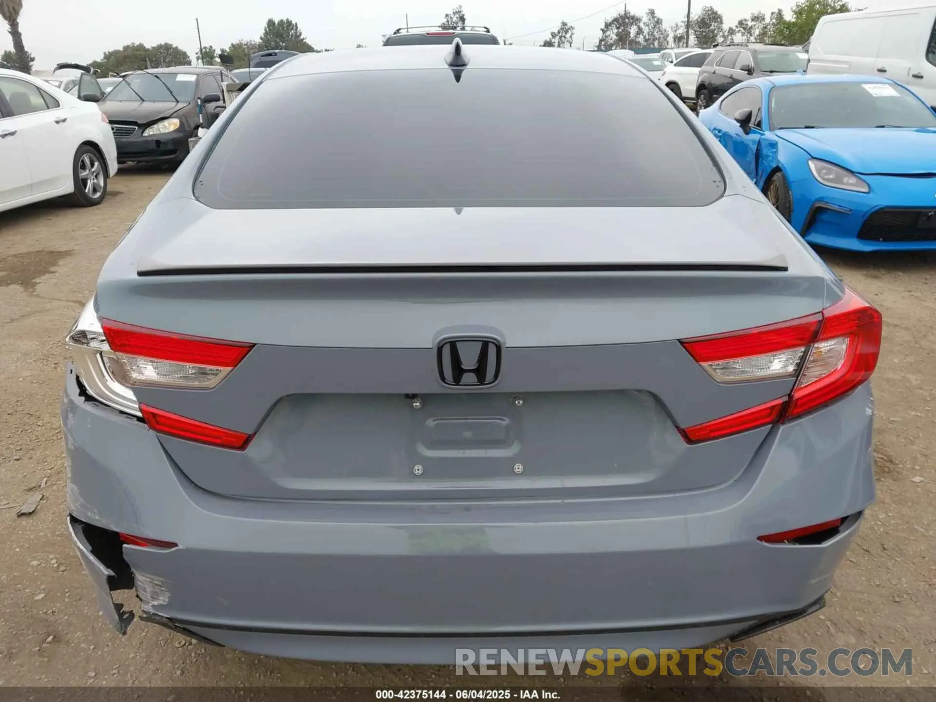 16 Photograph of a damaged car 1HGCV1F35MA014077 HONDA ACCORD 2021