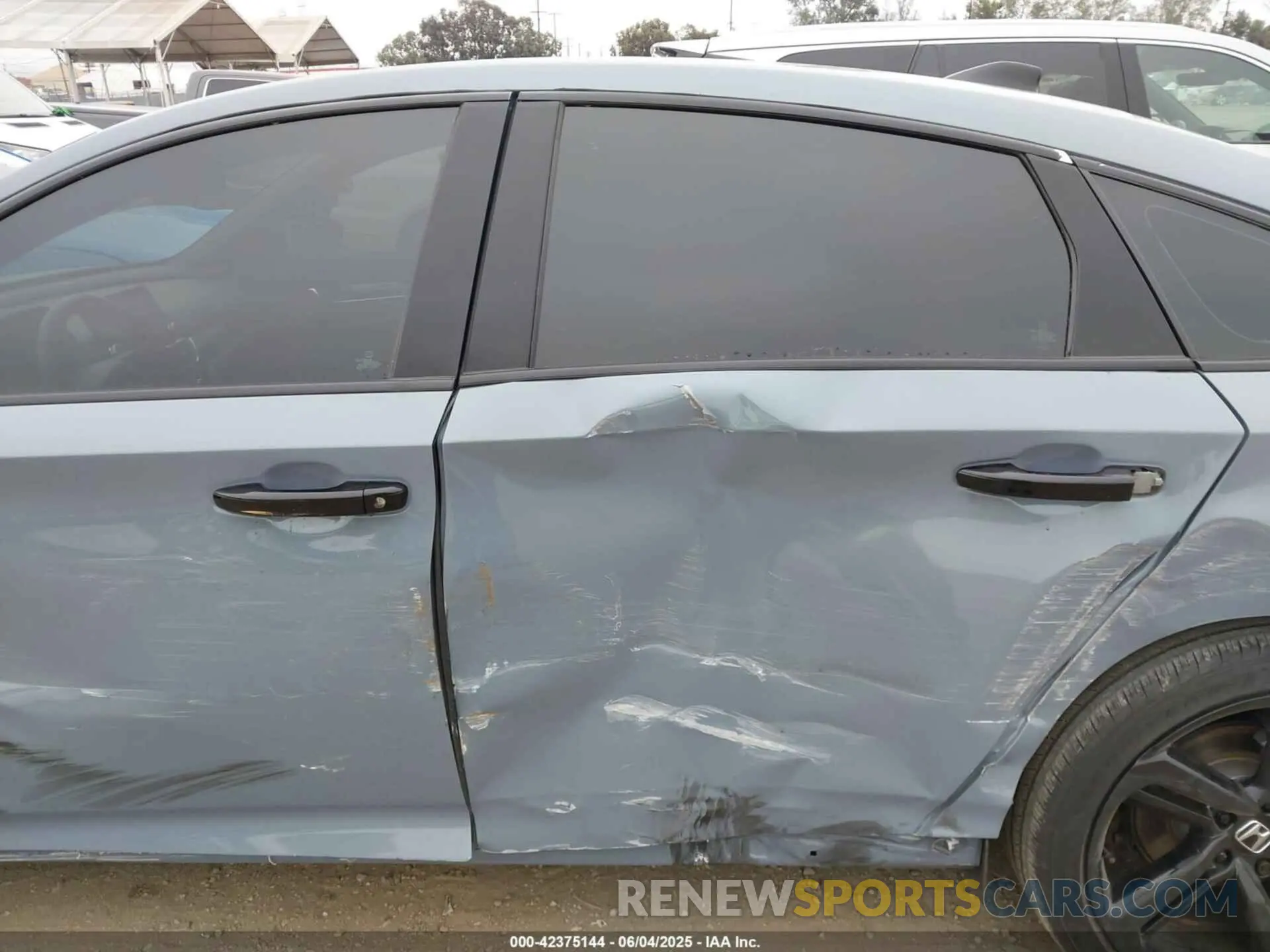 17 Photograph of a damaged car 1HGCV1F35MA014077 HONDA ACCORD 2021