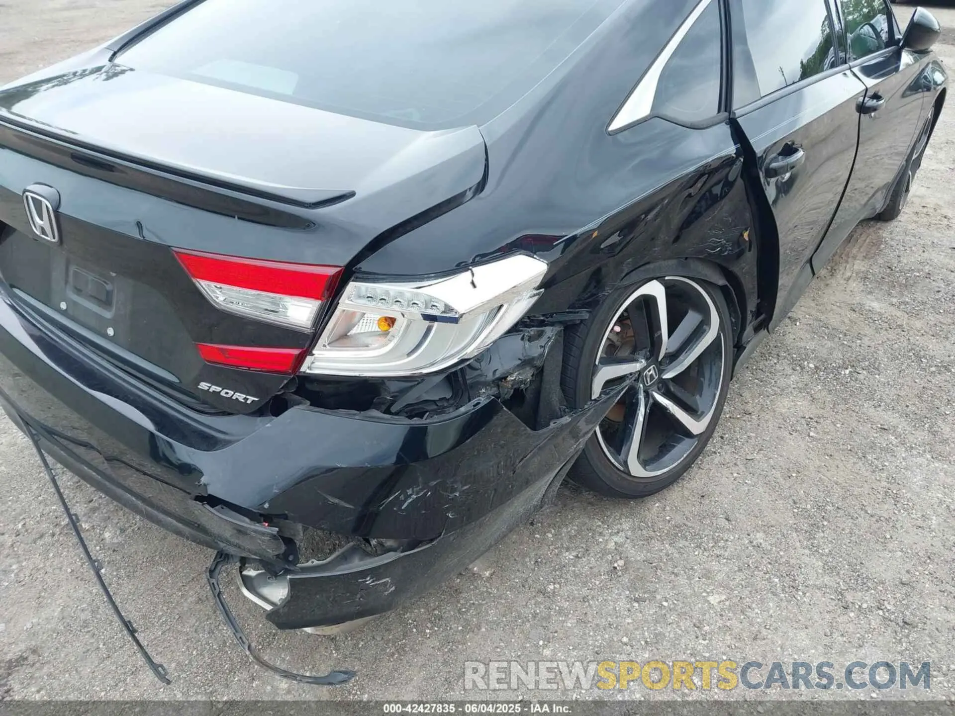 17 Photograph of a damaged car 1HGCV1F35MA042901 HONDA ACCORD 2021