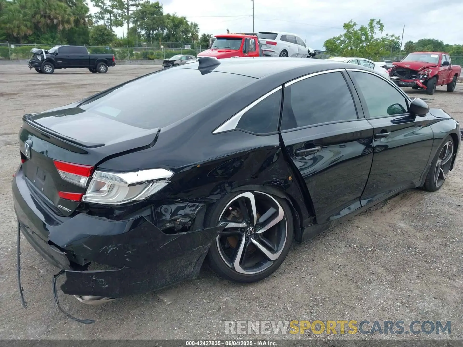 4 Photograph of a damaged car 1HGCV1F35MA042901 HONDA ACCORD 2021