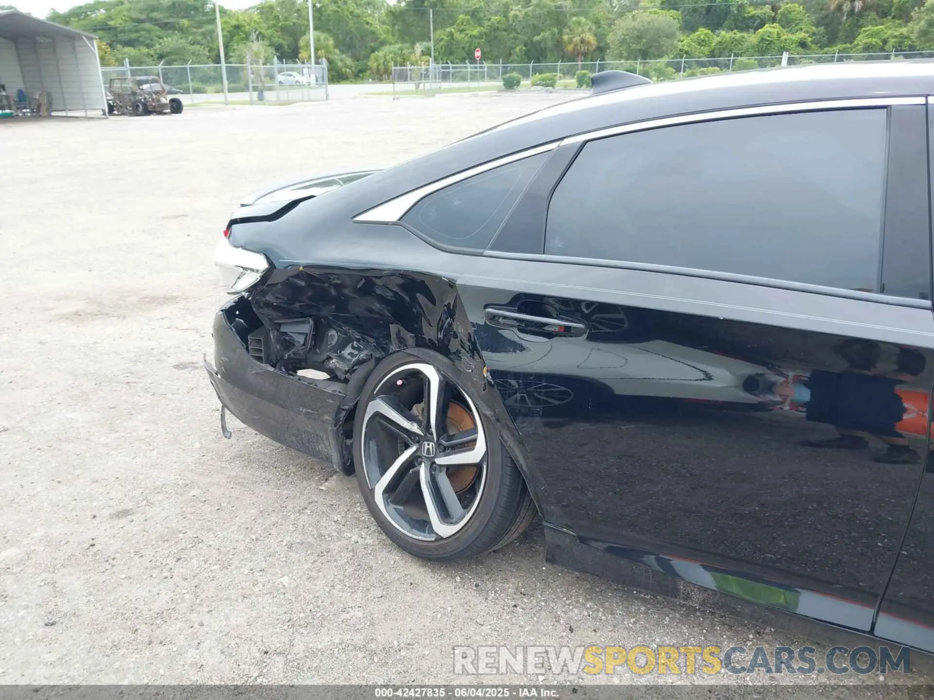 6 Photograph of a damaged car 1HGCV1F35MA042901 HONDA ACCORD 2021