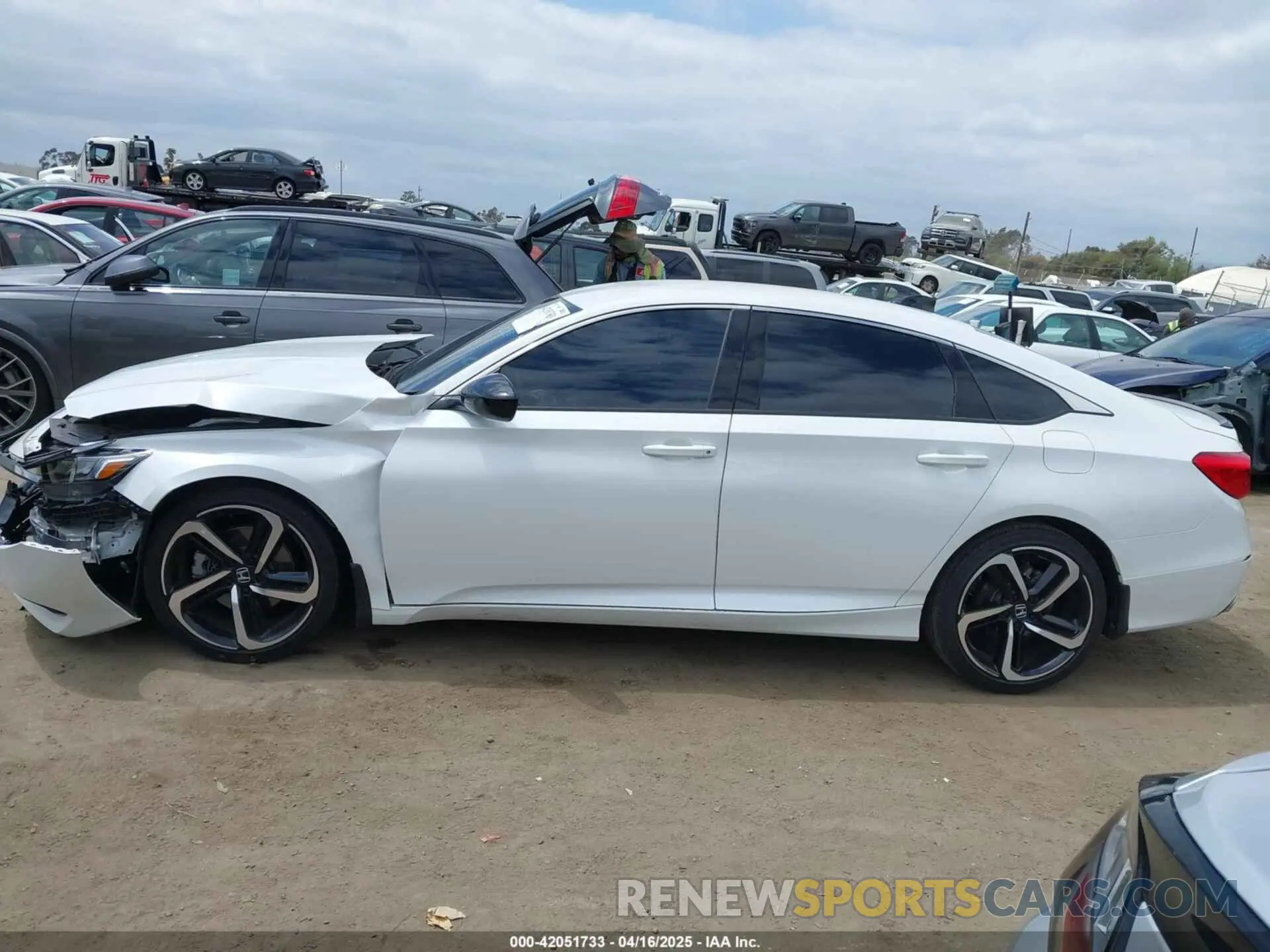14 Photograph of a damaged car 1HGCV1F35MA105639 HONDA ACCORD 2021
