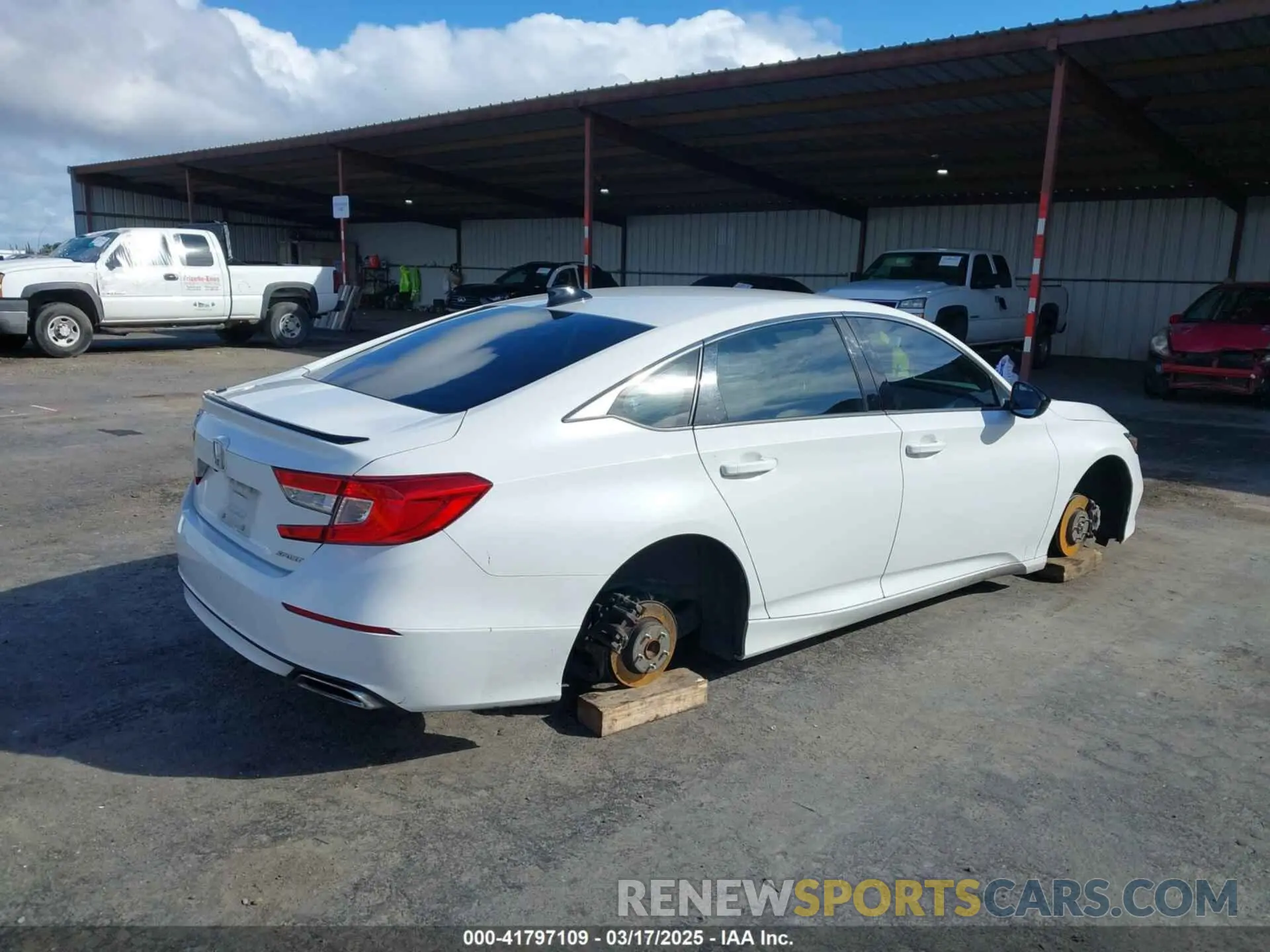 4 Photograph of a damaged car 1HGCV1F35MA109786 HONDA ACCORD 2021