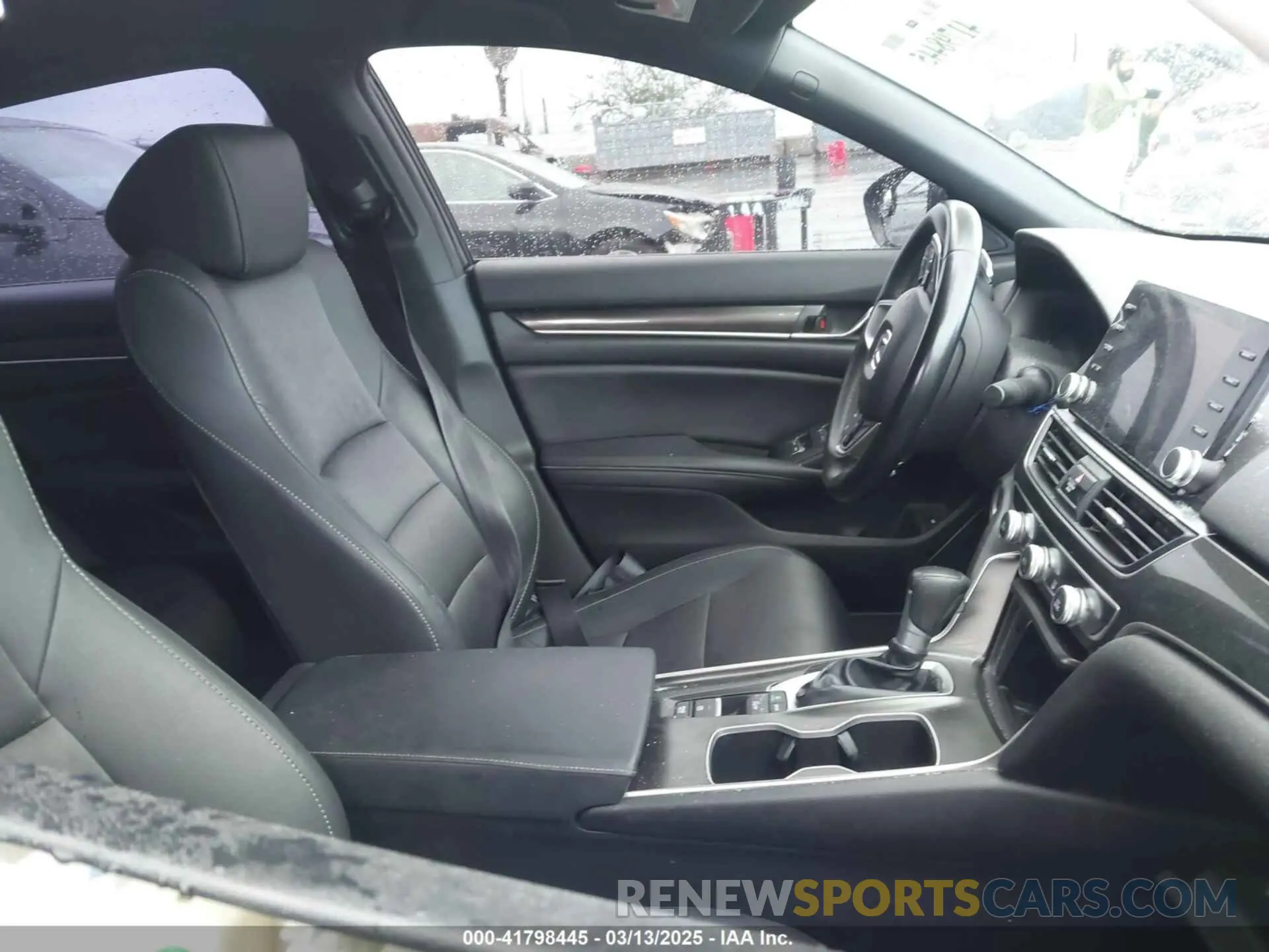 5 Photograph of a damaged car 1HGCV1F36MA044138 HONDA ACCORD 2021