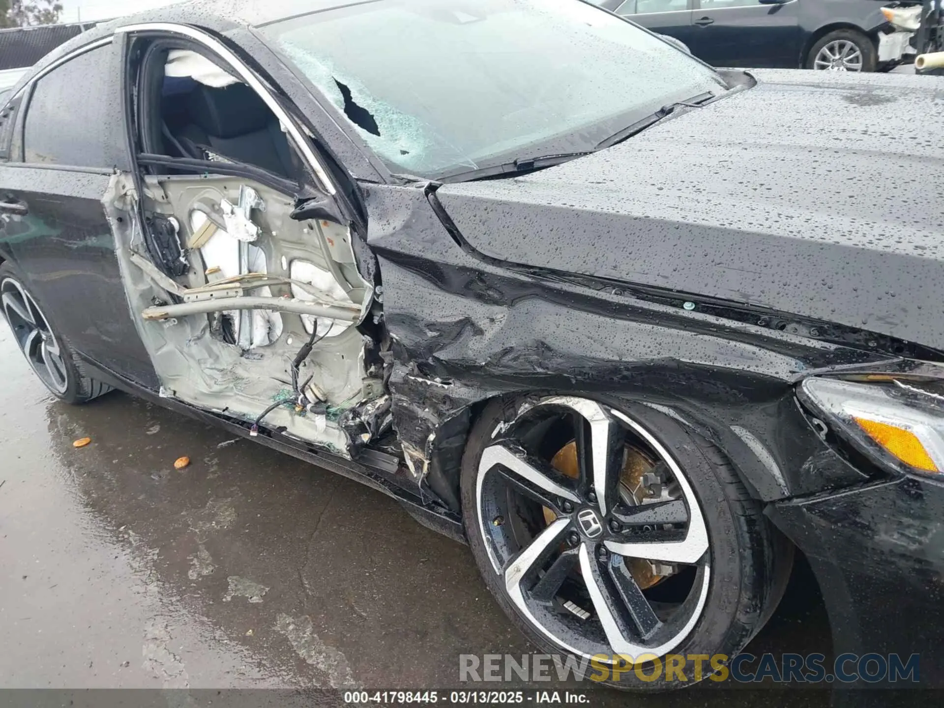 6 Photograph of a damaged car 1HGCV1F36MA044138 HONDA ACCORD 2021