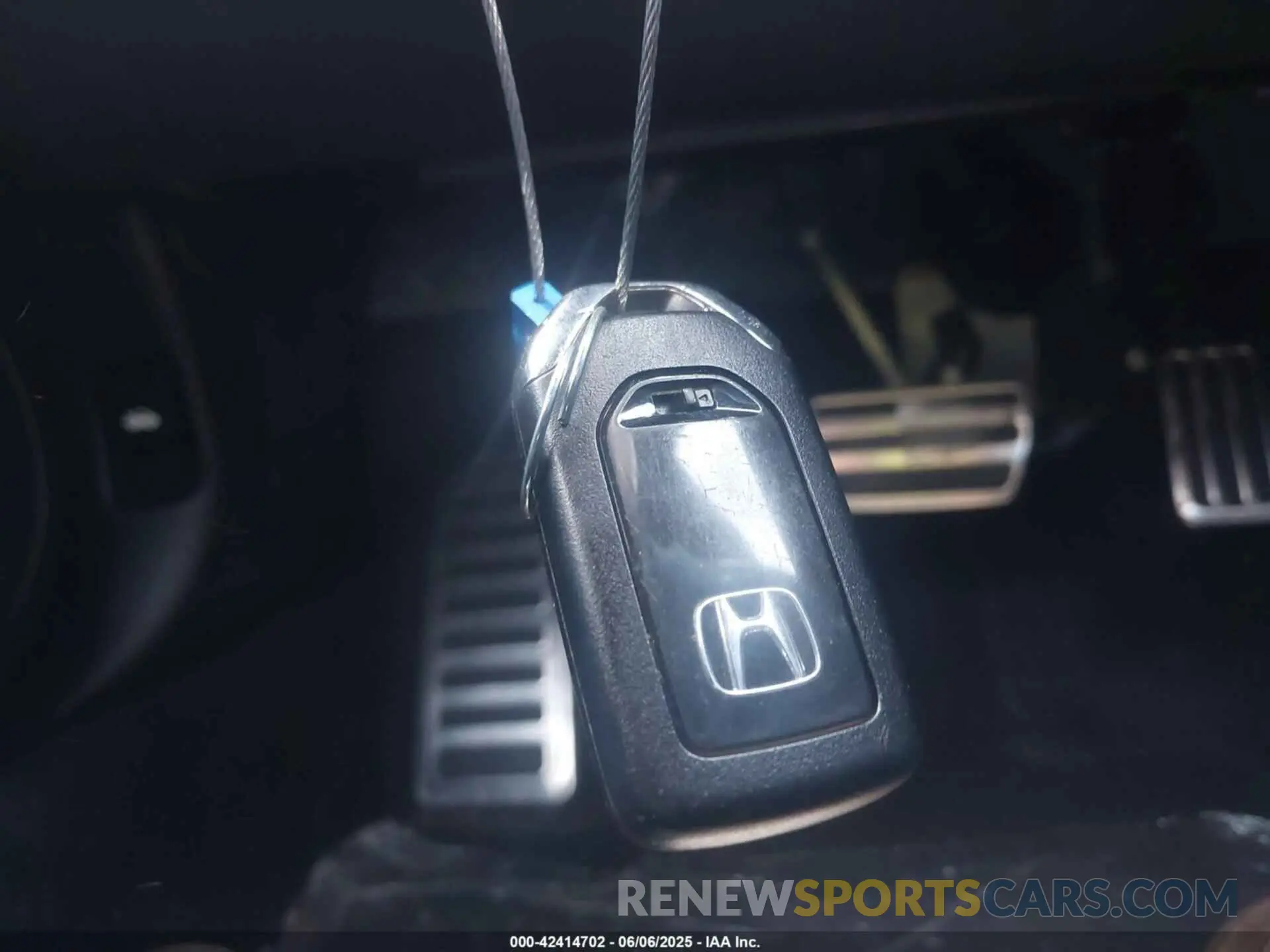 11 Photograph of a damaged car 1HGCV1F36MA109702 HONDA ACCORD 2021