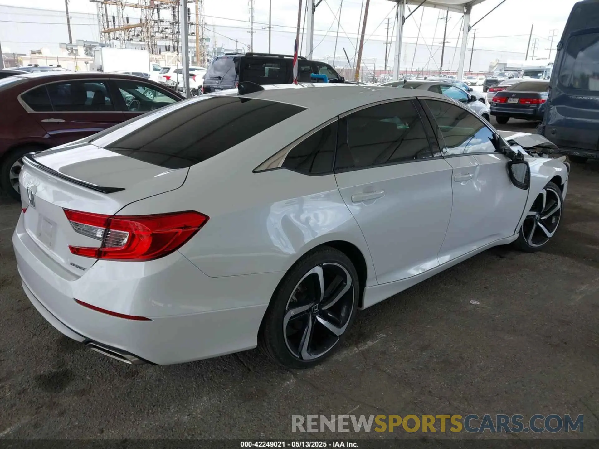 4 Photograph of a damaged car 1HGCV1F37MA109899 HONDA ACCORD 2021
