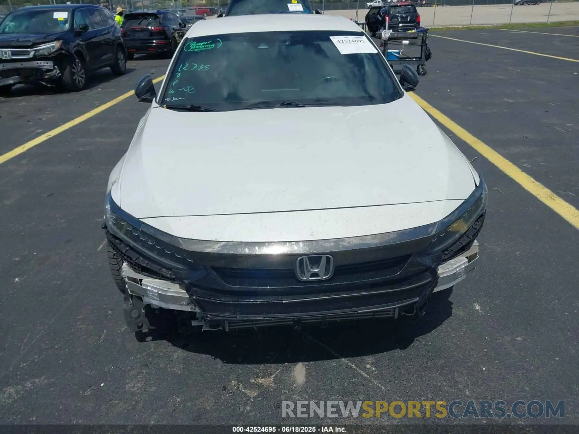 6 Photograph of a damaged car 1HGCV1F38MA031133 HONDA ACCORD 2021
