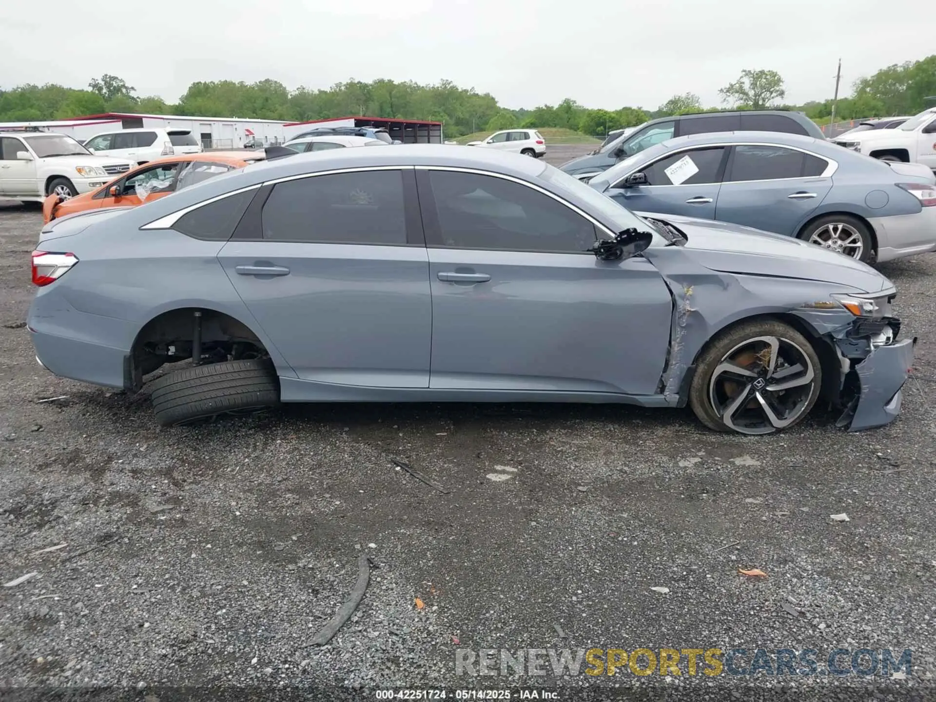 13 Photograph of a damaged car 1HGCV1F38MA099805 HONDA ACCORD 2021