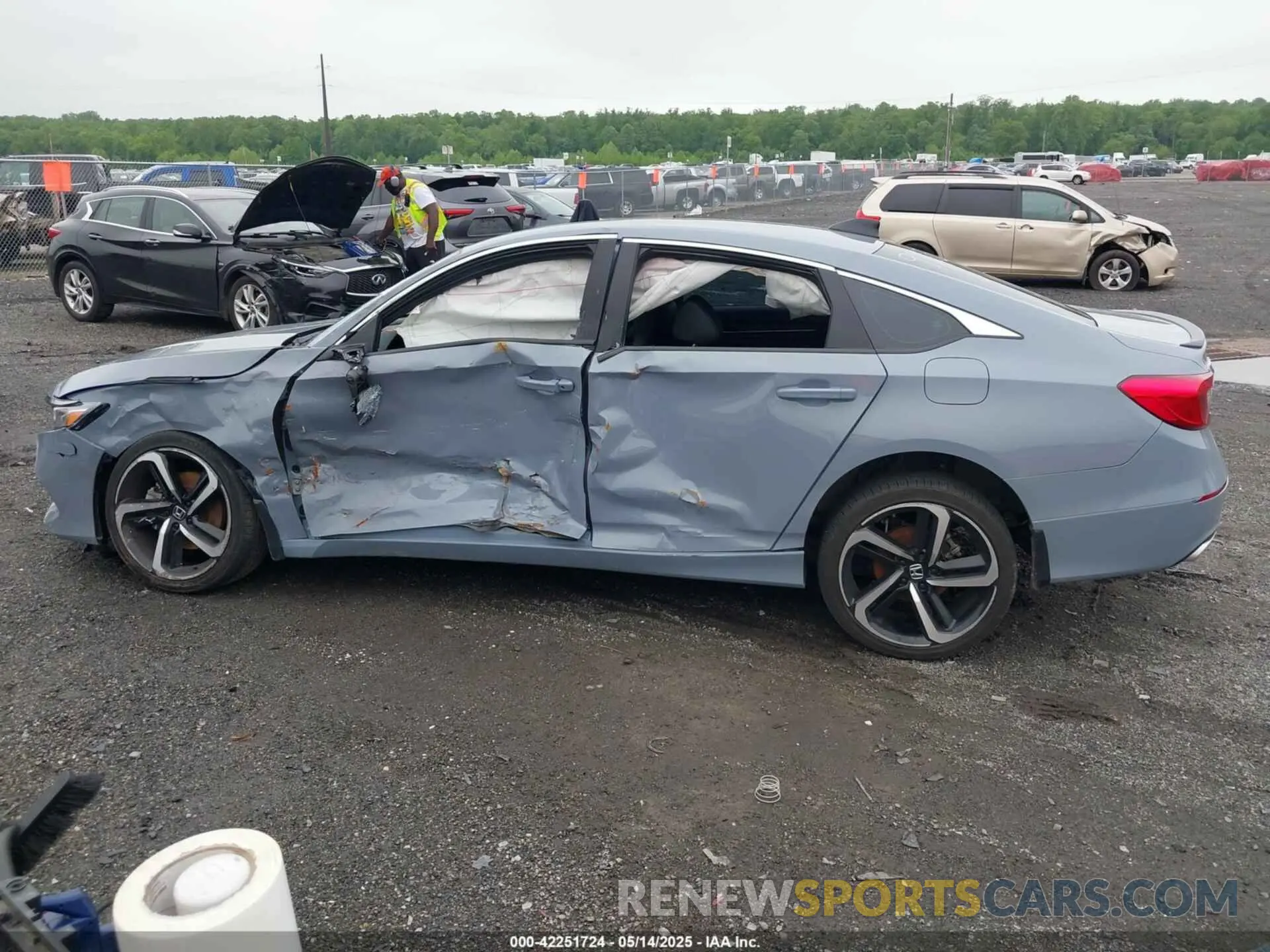14 Photograph of a damaged car 1HGCV1F38MA099805 HONDA ACCORD 2021