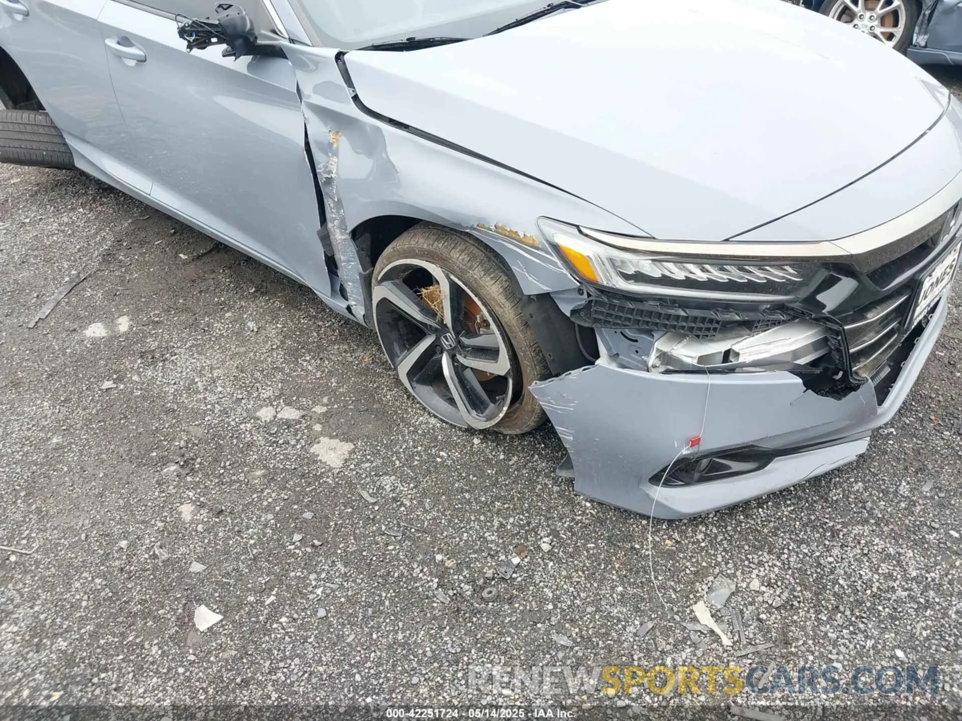6 Photograph of a damaged car 1HGCV1F38MA099805 HONDA ACCORD 2021