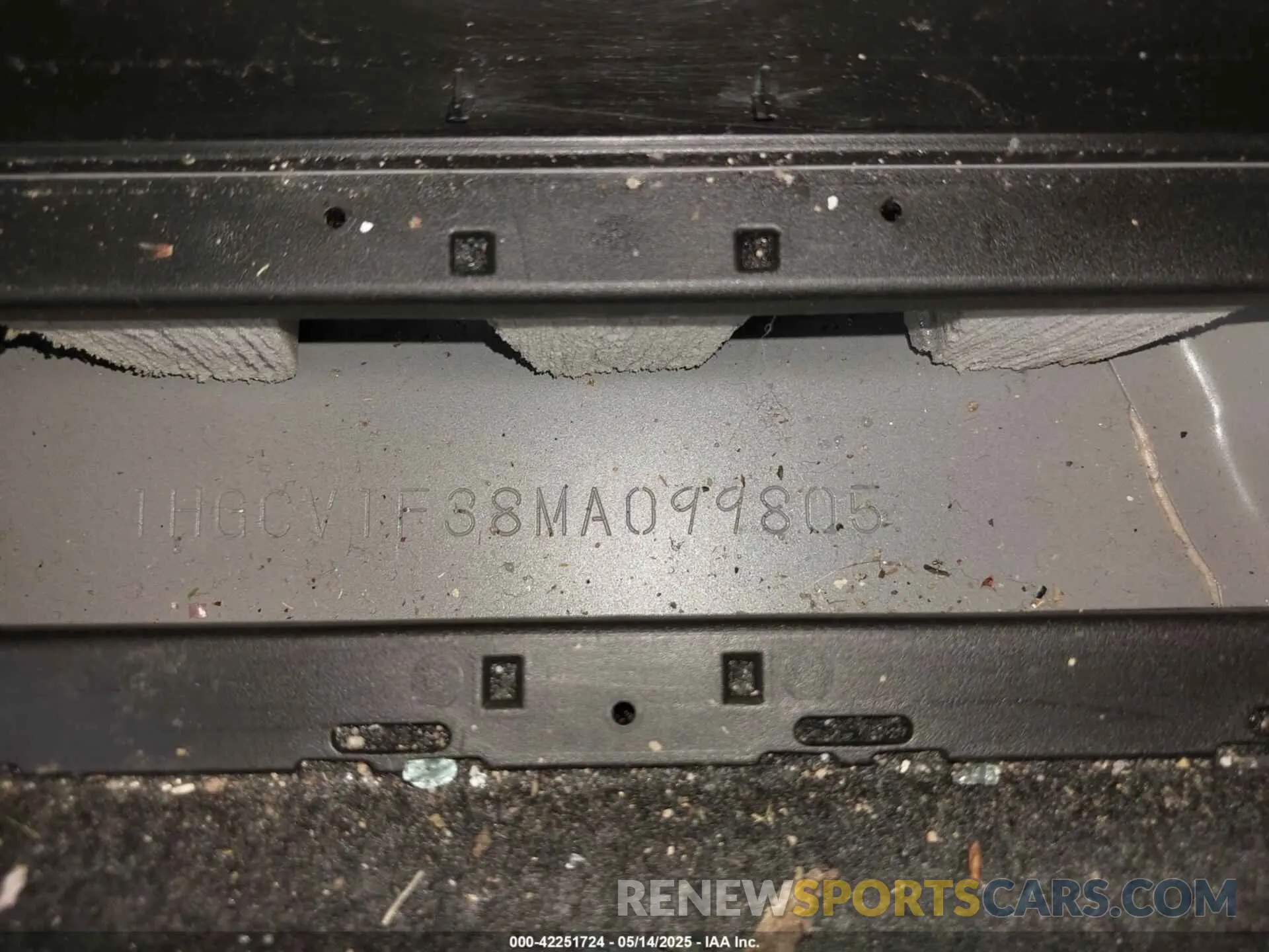 9 Photograph of a damaged car 1HGCV1F38MA099805 HONDA ACCORD 2021