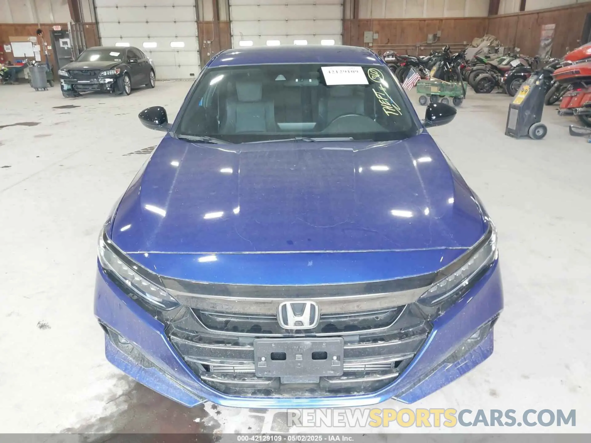 12 Photograph of a damaged car 1HGCV1F38MA101133 HONDA ACCORD 2021