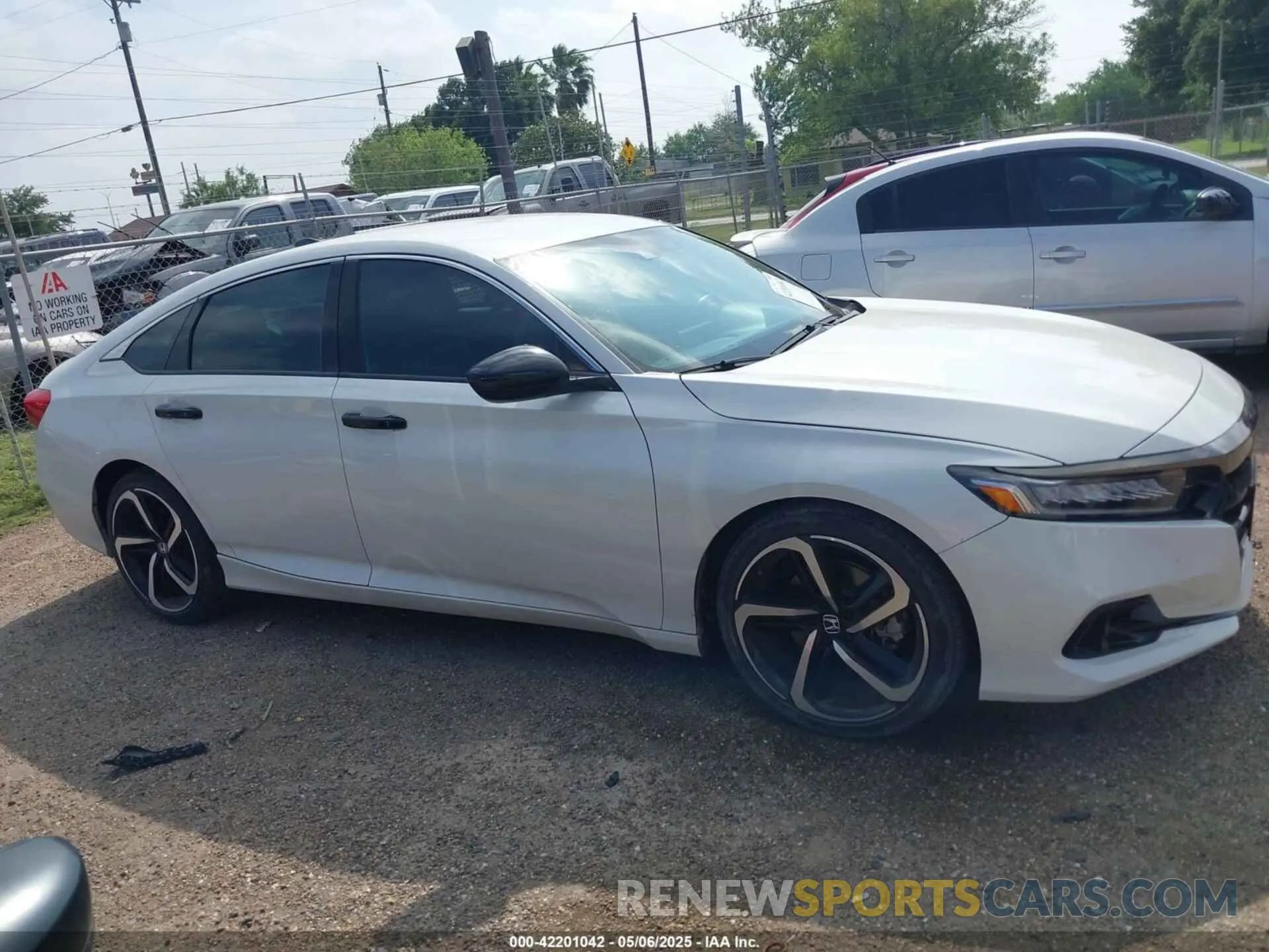13 Photograph of a damaged car 1HGCV1F39MA014955 HONDA ACCORD 2021
