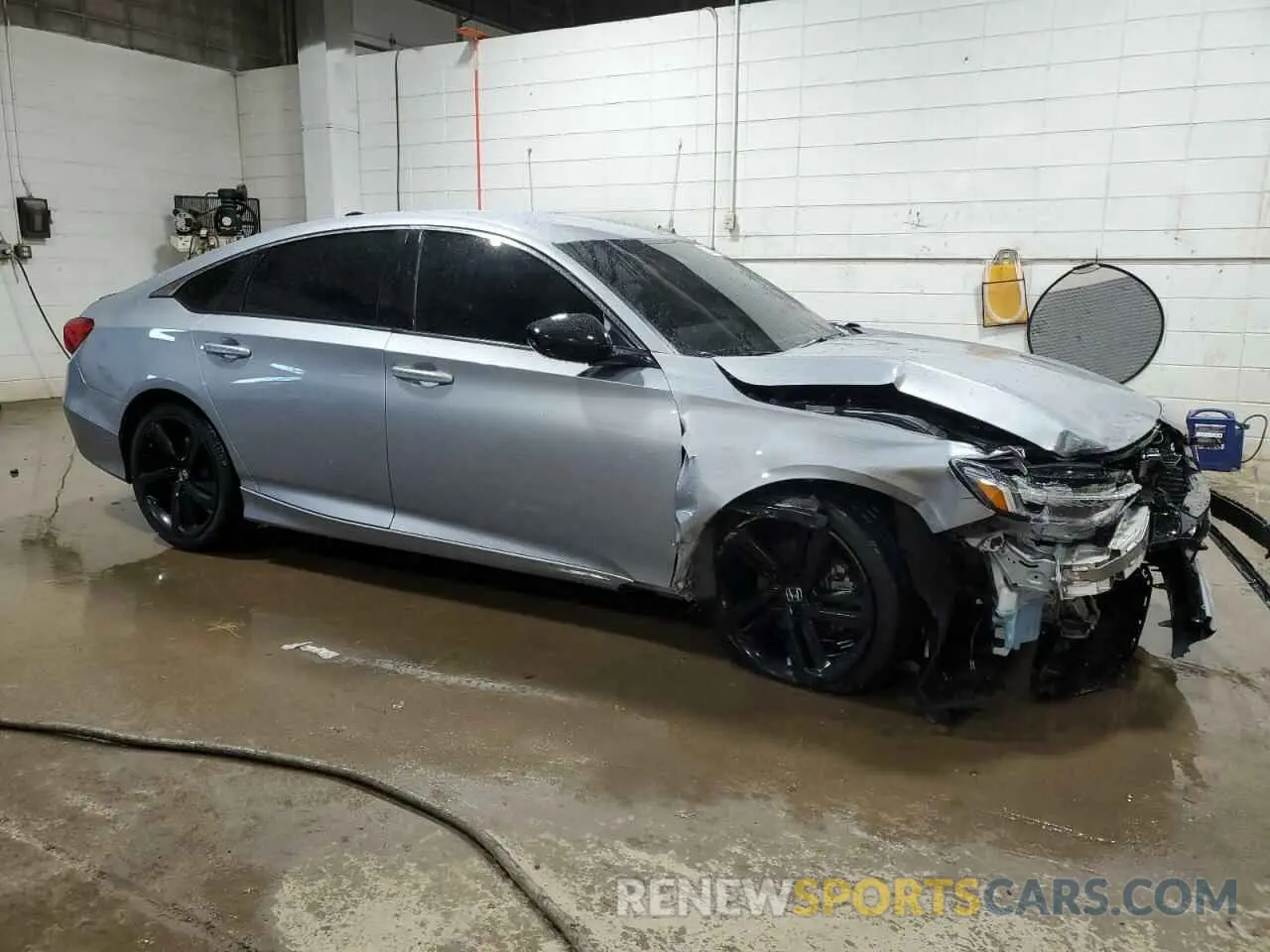 4 Photograph of a damaged car 1HGCV1F39MA067431 HONDA ACCORD 2021