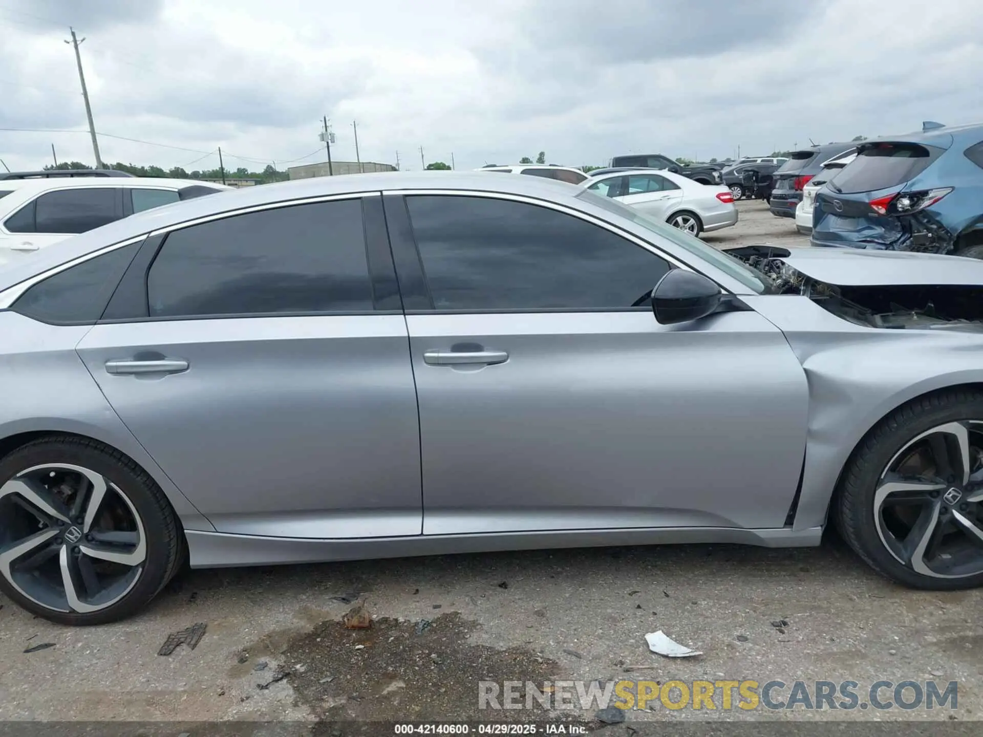13 Photograph of a damaged car 1HGCV1F39MA073309 HONDA ACCORD 2021