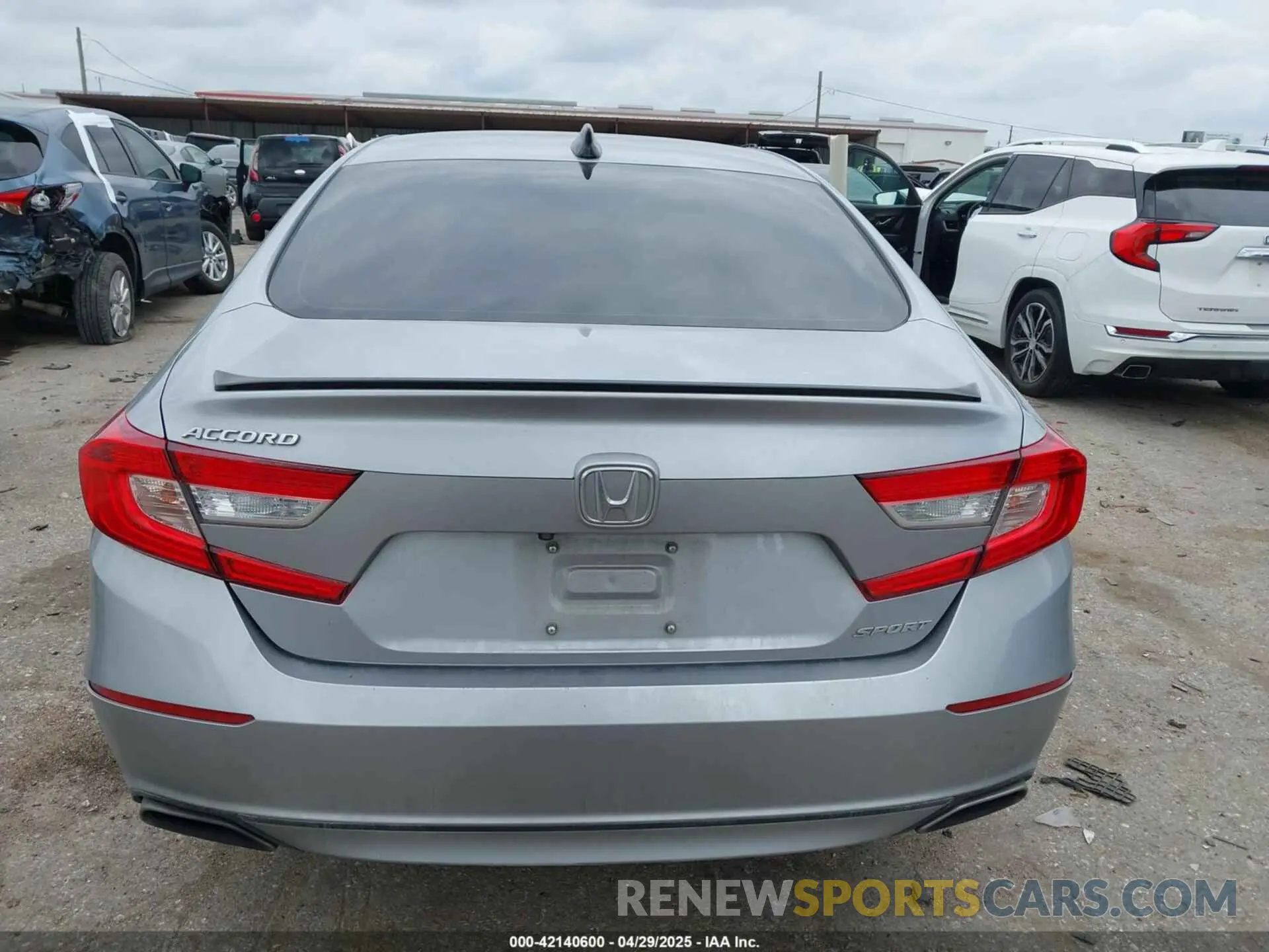 16 Photograph of a damaged car 1HGCV1F39MA073309 HONDA ACCORD 2021