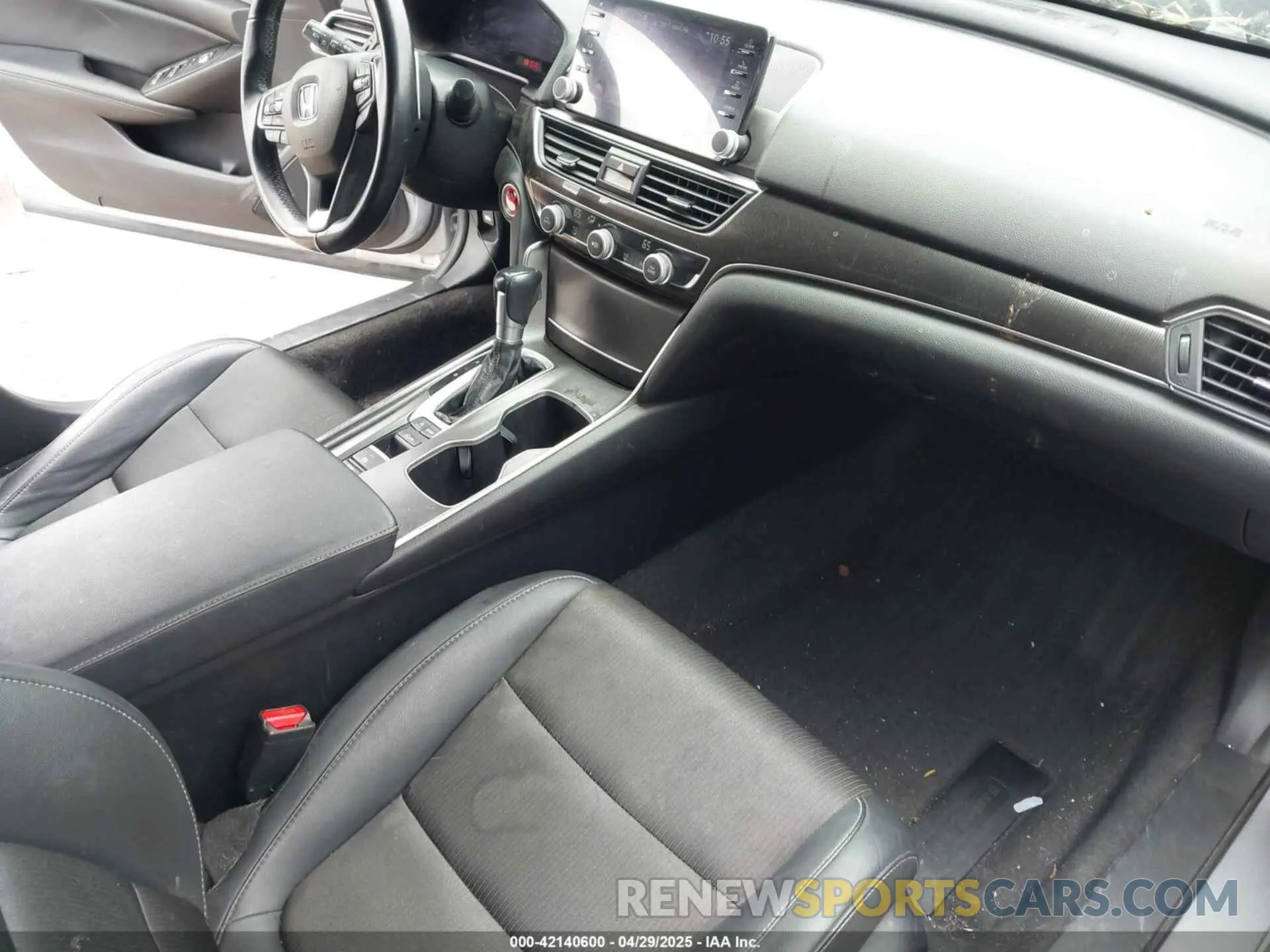 5 Photograph of a damaged car 1HGCV1F39MA073309 HONDA ACCORD 2021