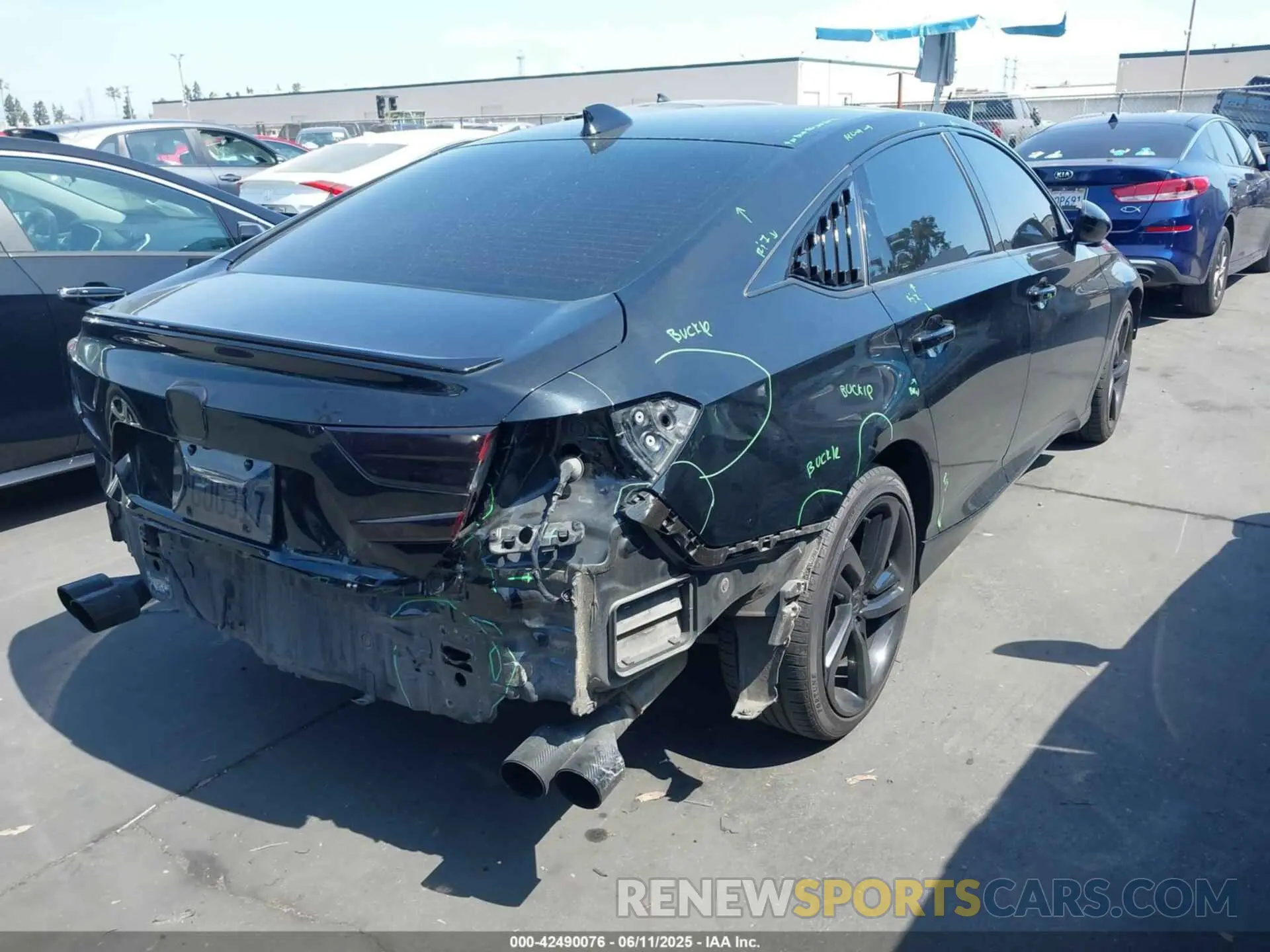 4 Photograph of a damaged car 1HGCV1F39MA084150 HONDA ACCORD 2021