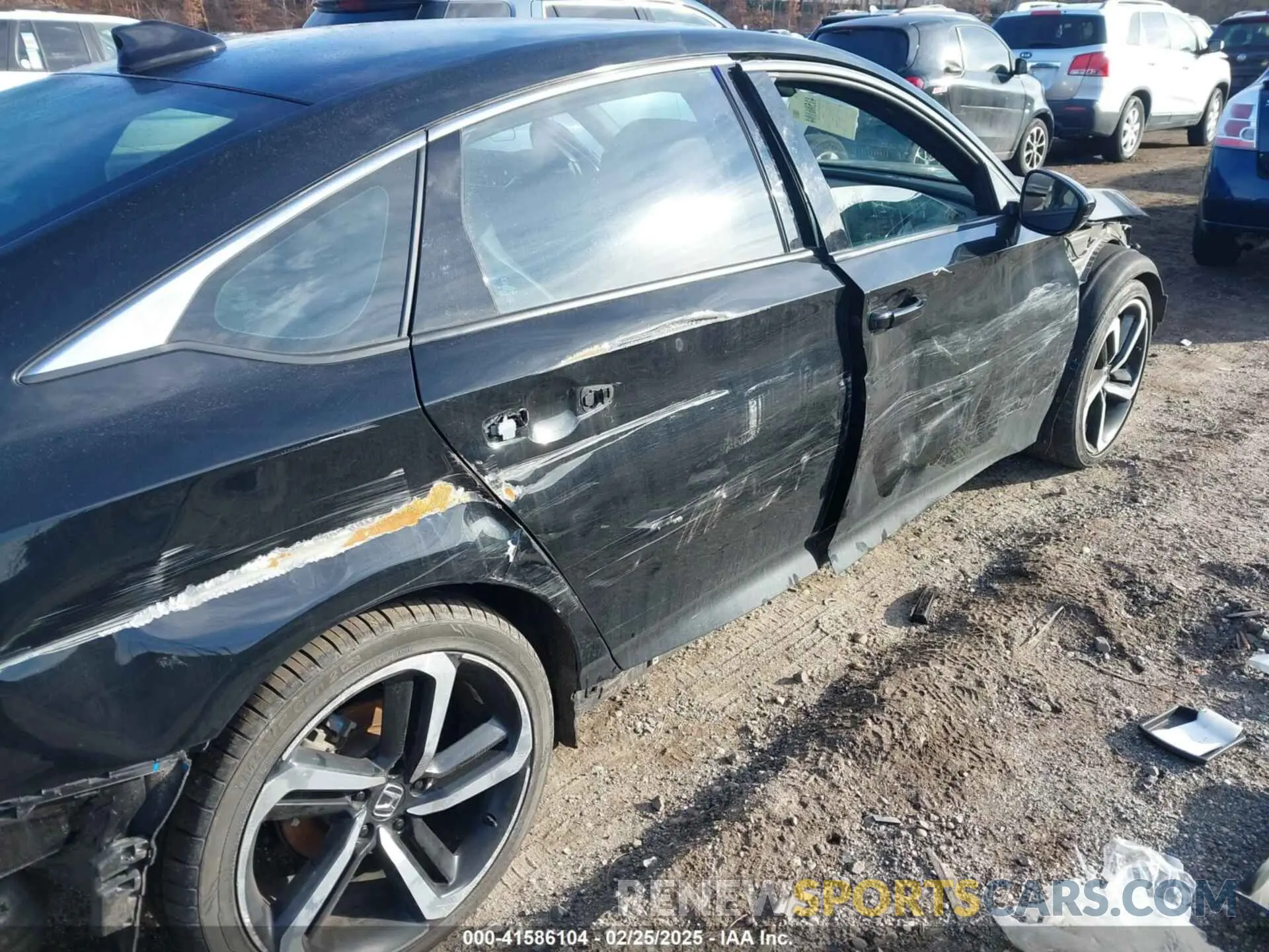 19 Photograph of a damaged car 1HGCV1F39MA102288 HONDA ACCORD 2021