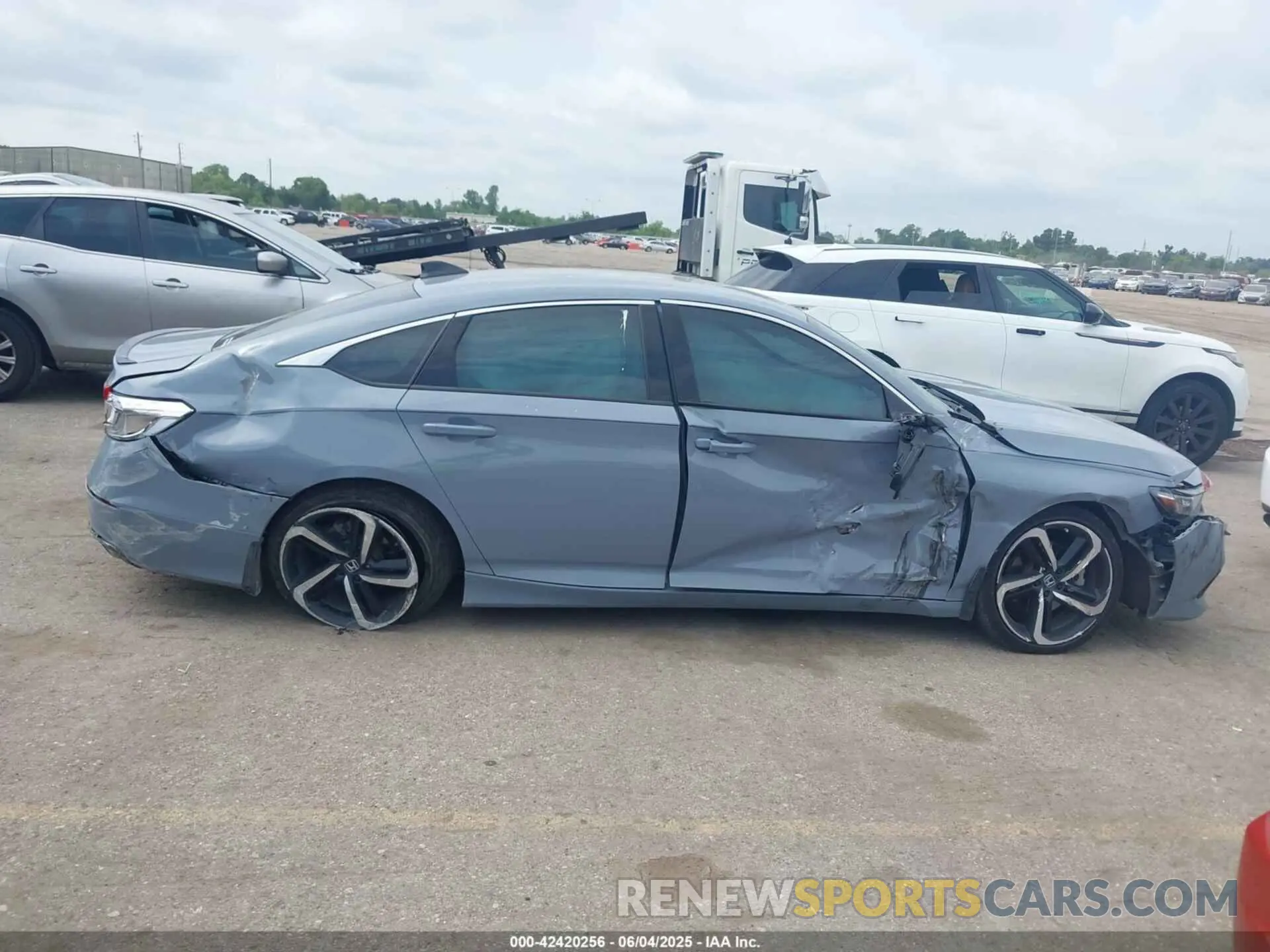 13 Photograph of a damaged car 1HGCV1F39MA111038 HONDA ACCORD 2021